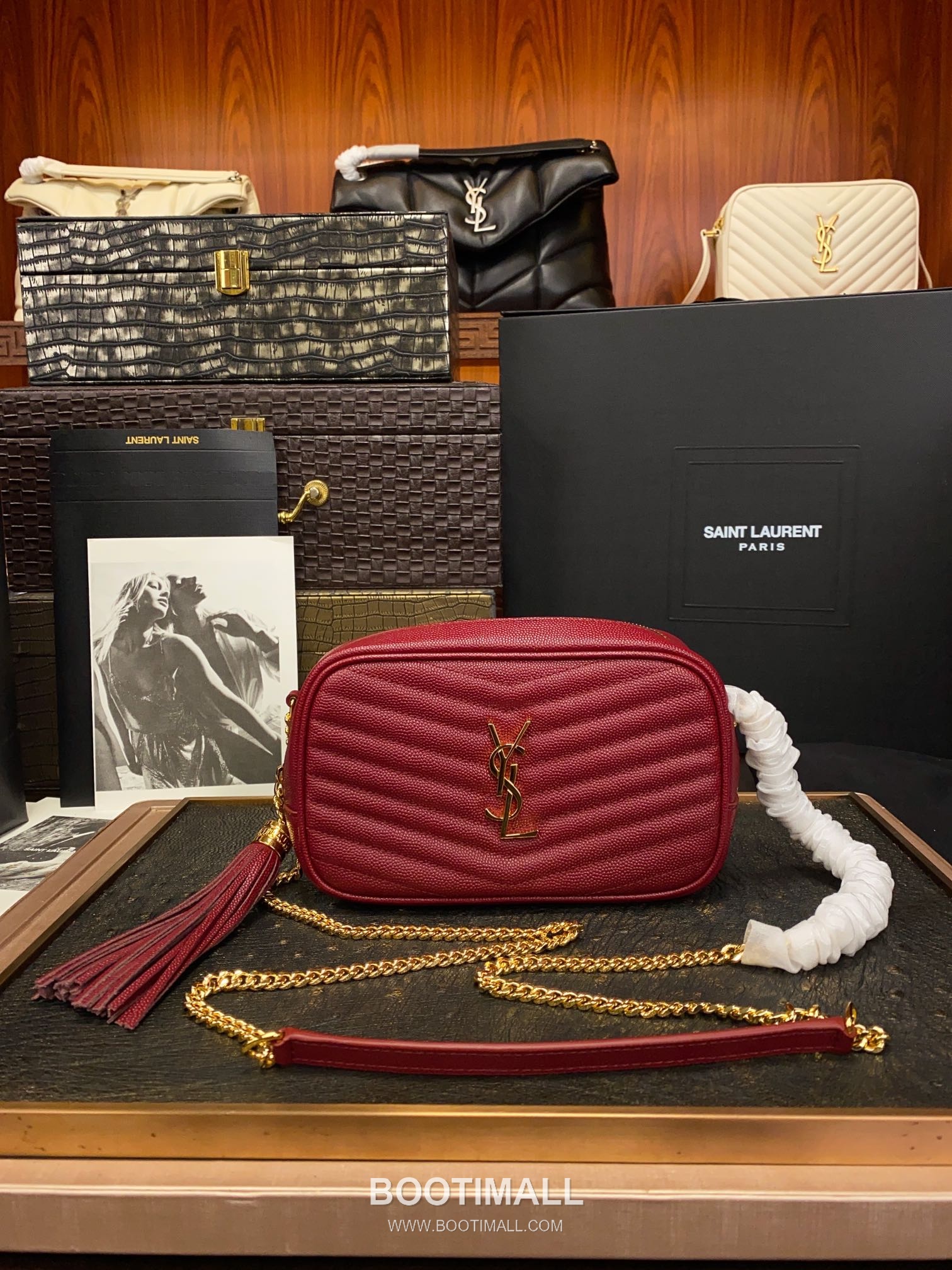 Saint Laurent Lou Camera Bag 612579 Calfskin Leather Shoulder Bag 생로랑 루 카메라백 카프스킨 가죽 숄더백 19cm 1