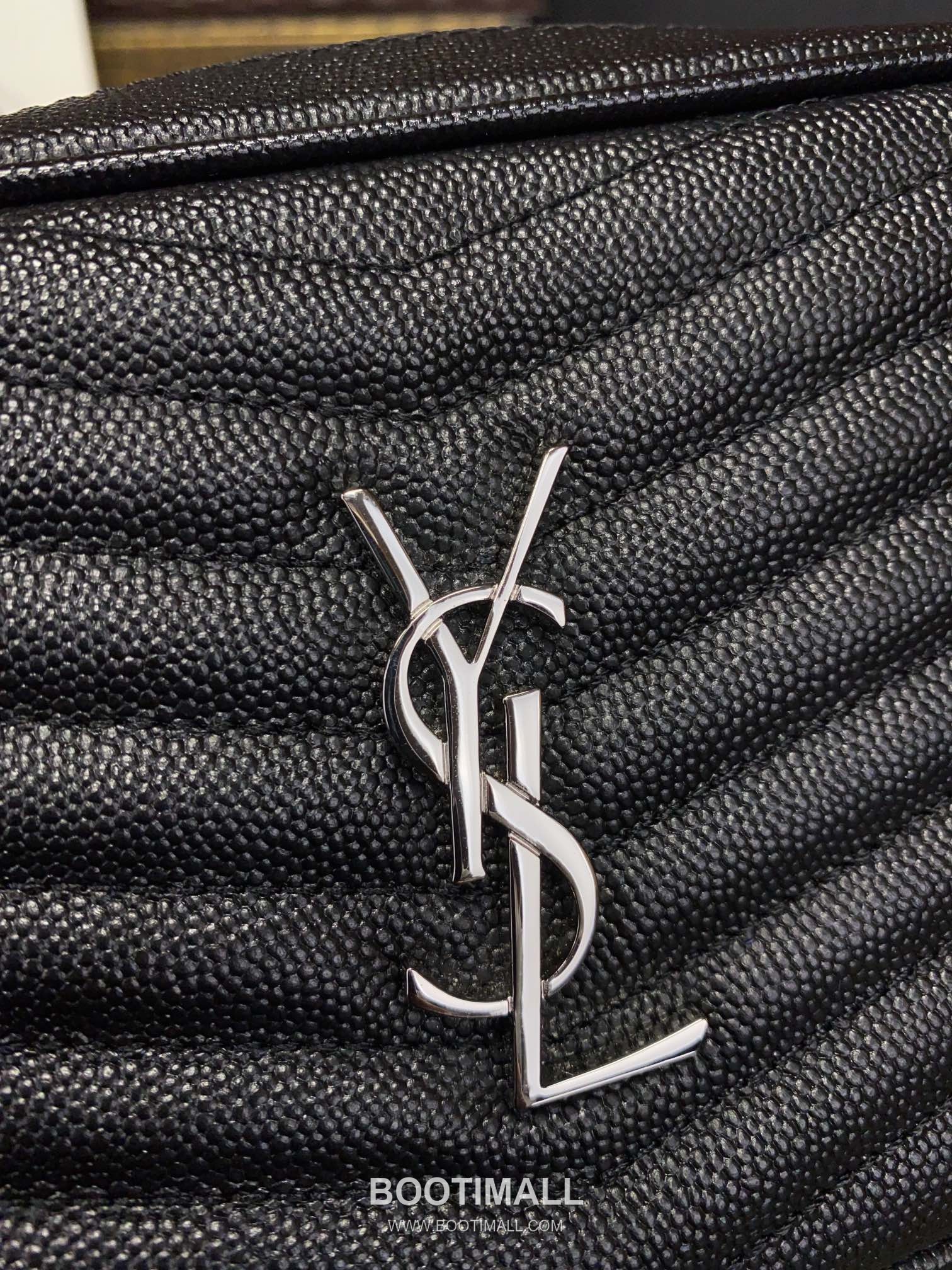 Saint Laurent Lou Camera Bag 612579 Calfskin Leather Shoulder Bag 생로랑 루 카메라백 카프스킨 가죽 숄더백 19cm 5