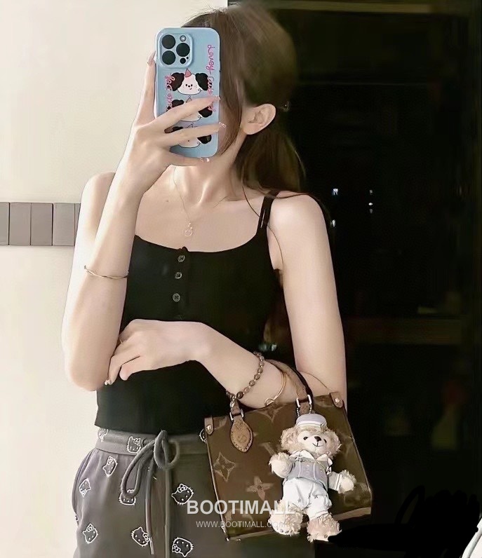 Louis Vuitton OnTheGo Tote Bag M46839 Monogram Canvas Reverse Trim Bag 루이비통 온더고 토트백 모노그램 캔버스 리버스 트림 백 18cm 7