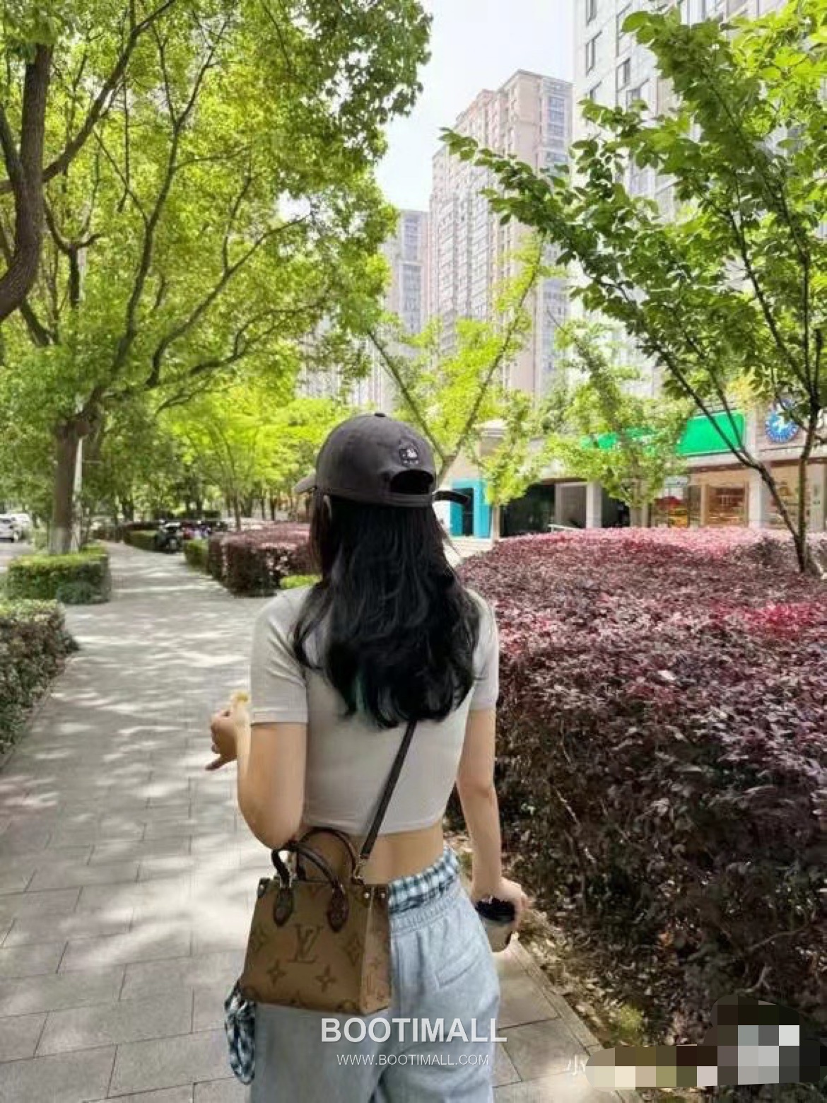 Louis Vuitton OnTheGo Tote Bag M46839 Monogram Canvas Reverse Trim Bag 루이비통 온더고 토트백 모노그램 캔버스 리버스 트림 백 18cm 9