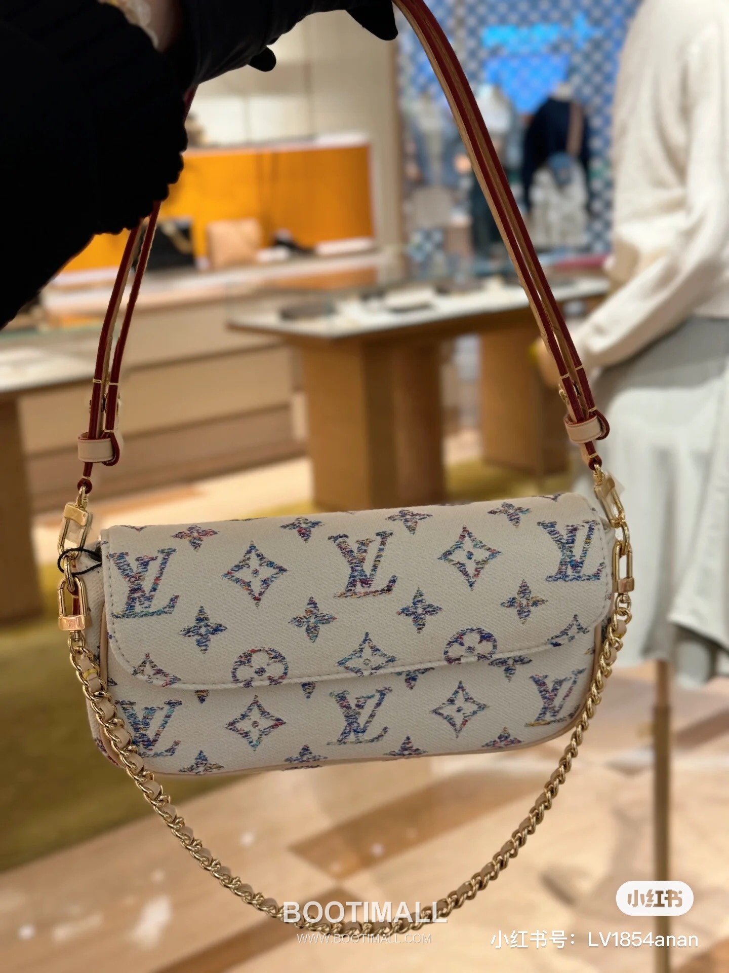 Louis Vuitton Wallet on Chain Ivy Monogram Jacquard Textile Leather Trim Bag 루이비통 월렛 온 체인 아이비 모노그램 자카드 텍스타일 레더 트림 백 23.5cm 8