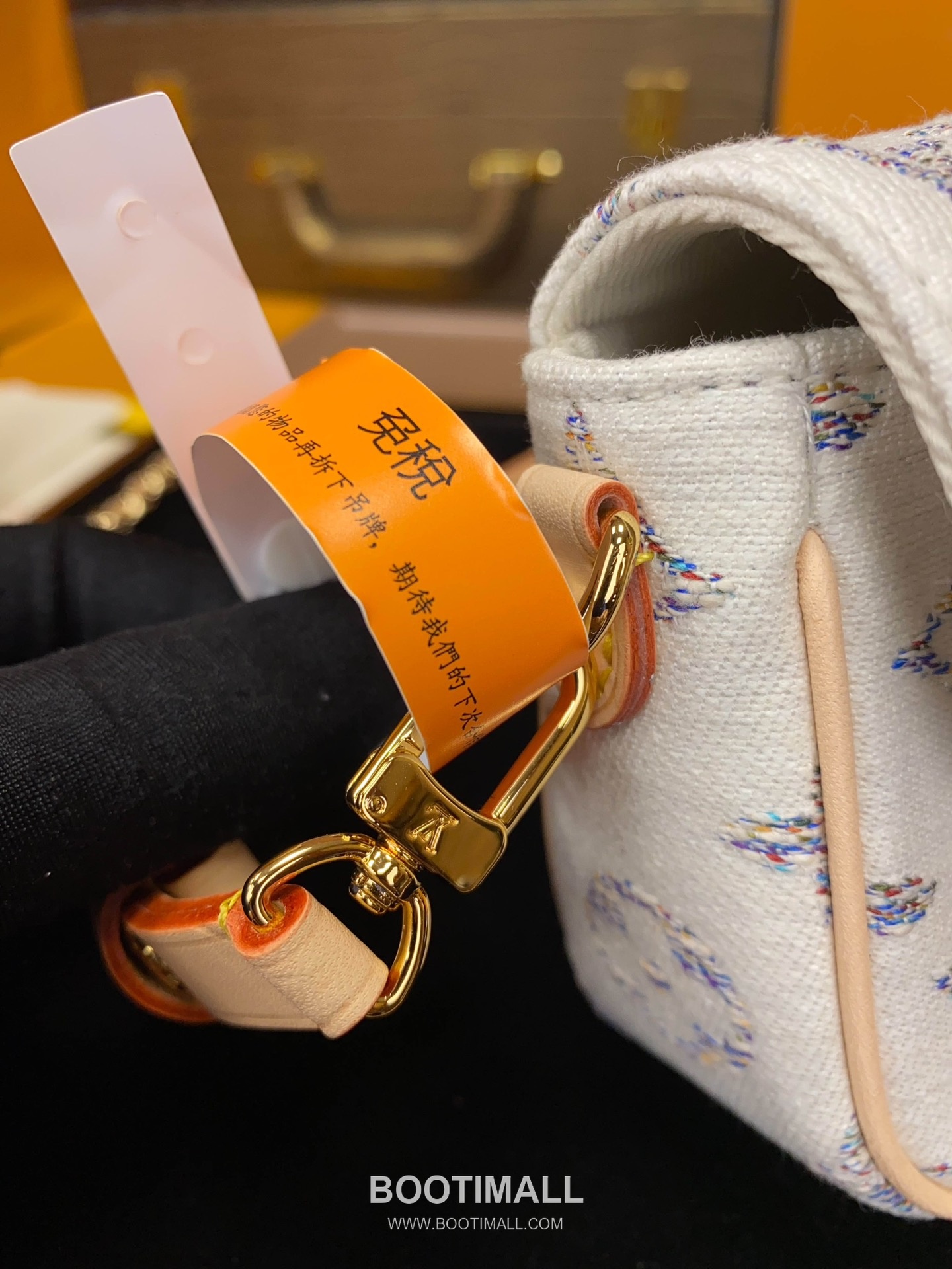 Louis Vuitton Wallet on Chain Ivy Monogram Jacquard Textile Leather Trim Bag 루이비통 월렛 온 체인 아이비 모노그램 자카드 텍스타일 레더 트림 백 23.5cm 16