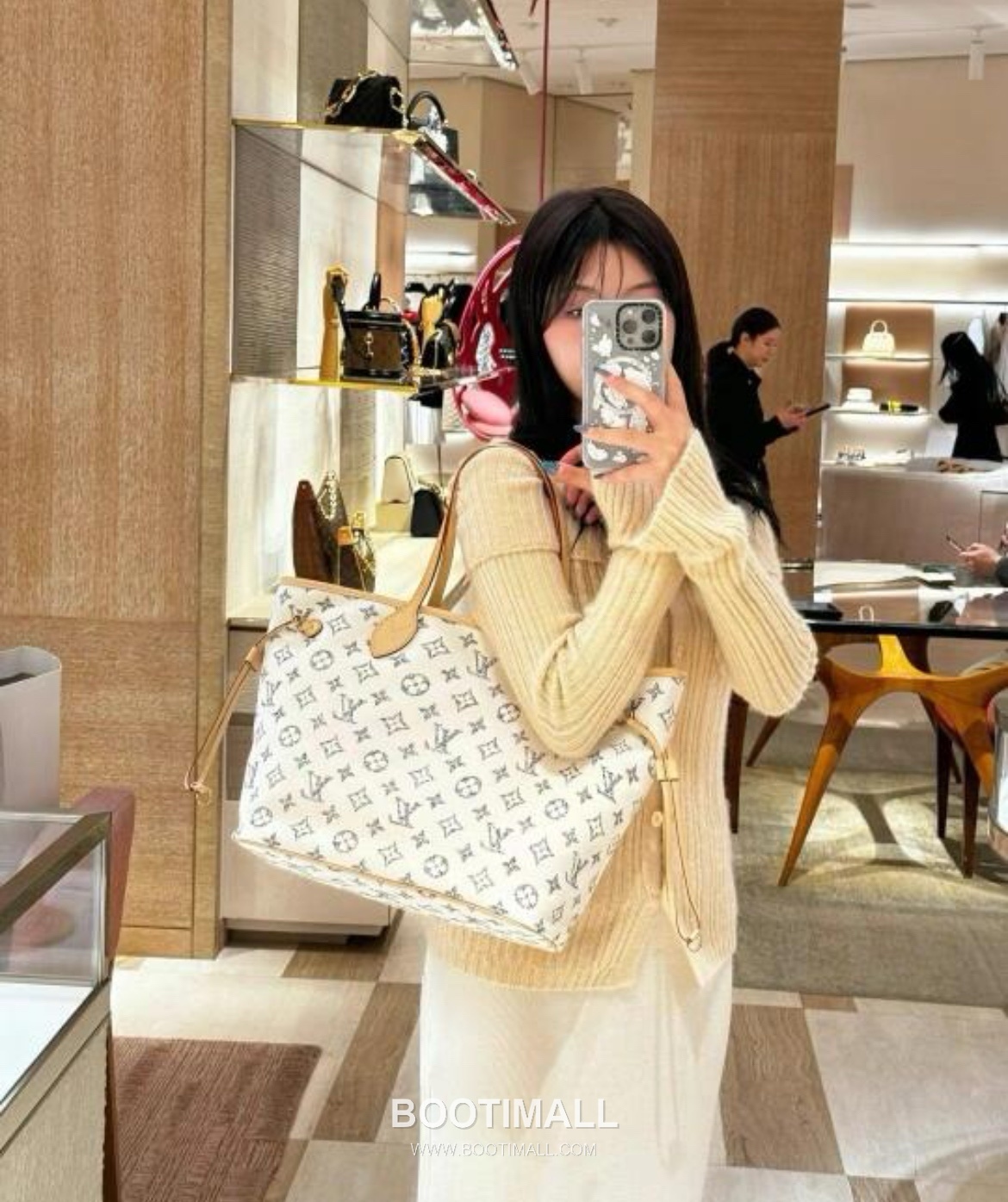 Louis Vuitton Neverfull MM M24905 Monogram Jacquard Textile Tote Bag 루이비통 네버풀 MM 모노그램 자카드 텍스타일 토트백 31cm 1