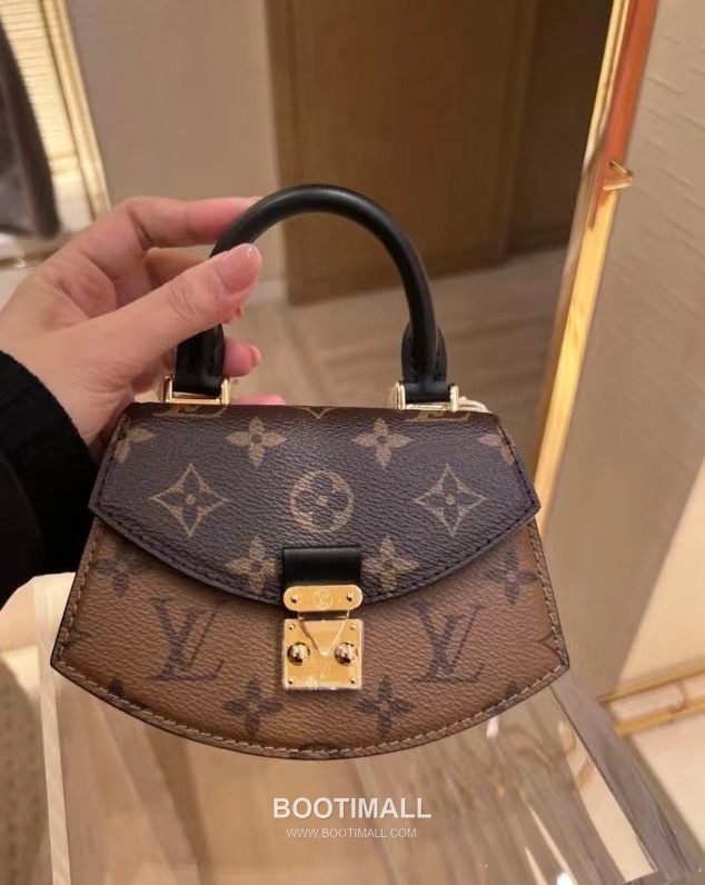 Louis Vuitton Pico Tilsitt M83473 Monogram Canvas Reverse Bag 루이비통 피코 틸싯 모노그램 캔버스 리버스 백 16cm 2