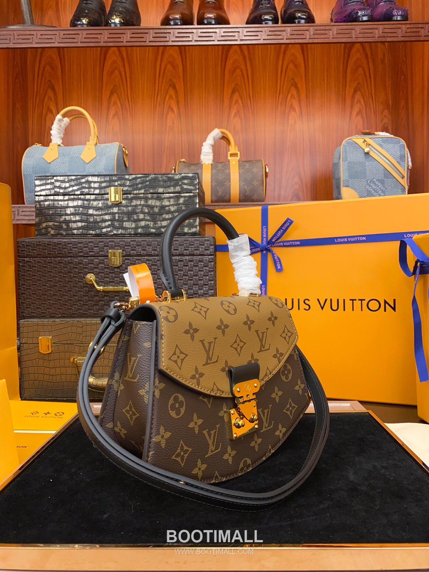 Louis Vuitton Tilsitt Bag M46548 Monogram Canvas Reverse Bag 루이비통 틸싯 모노그램 캔버스 리버스 백 24cm 6