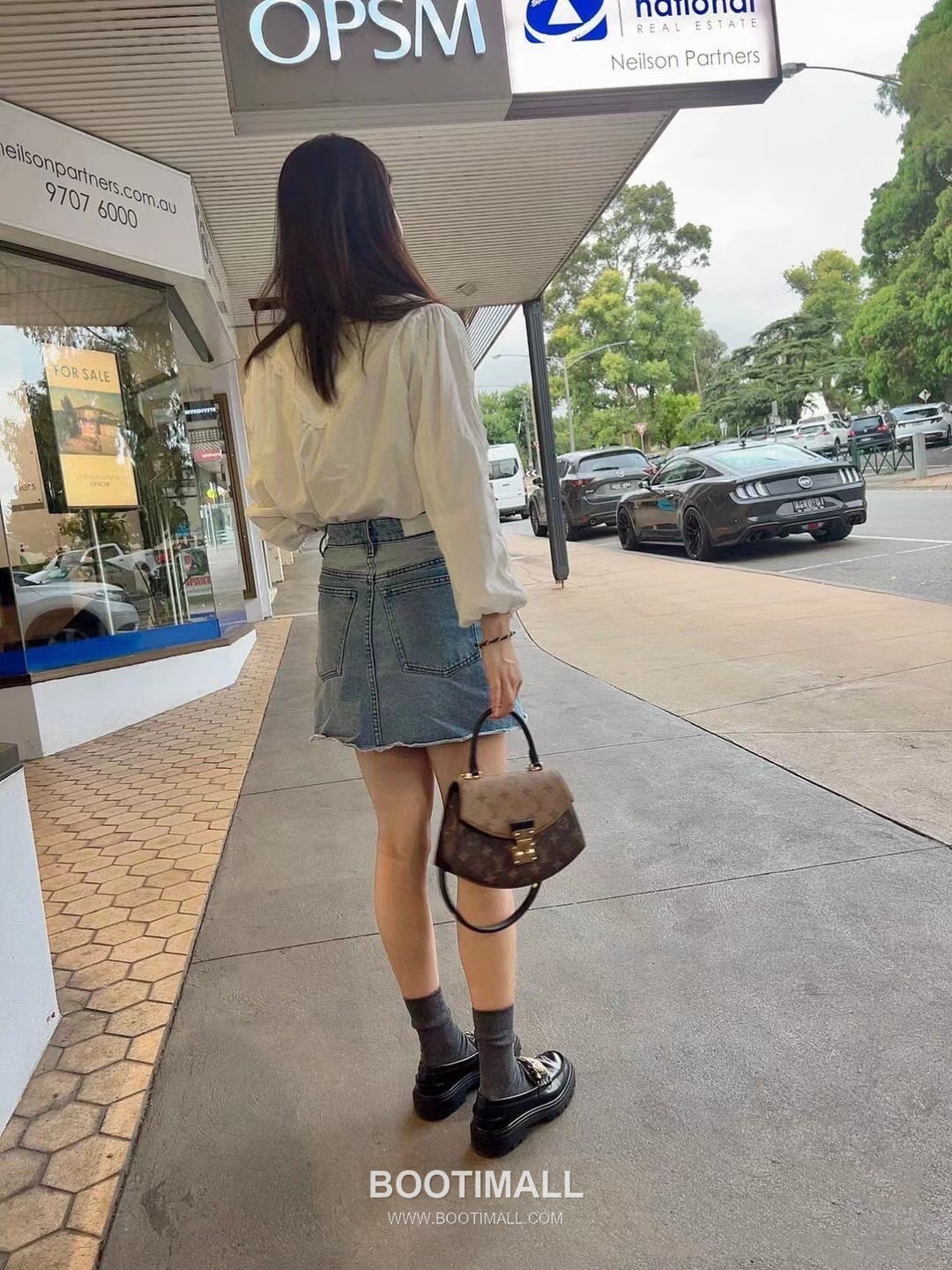 Louis Vuitton Tilsitt Bag M46548 Monogram Canvas Reverse Bag 루이비통 틸싯 모노그램 캔버스 리버스 백 24cm 15