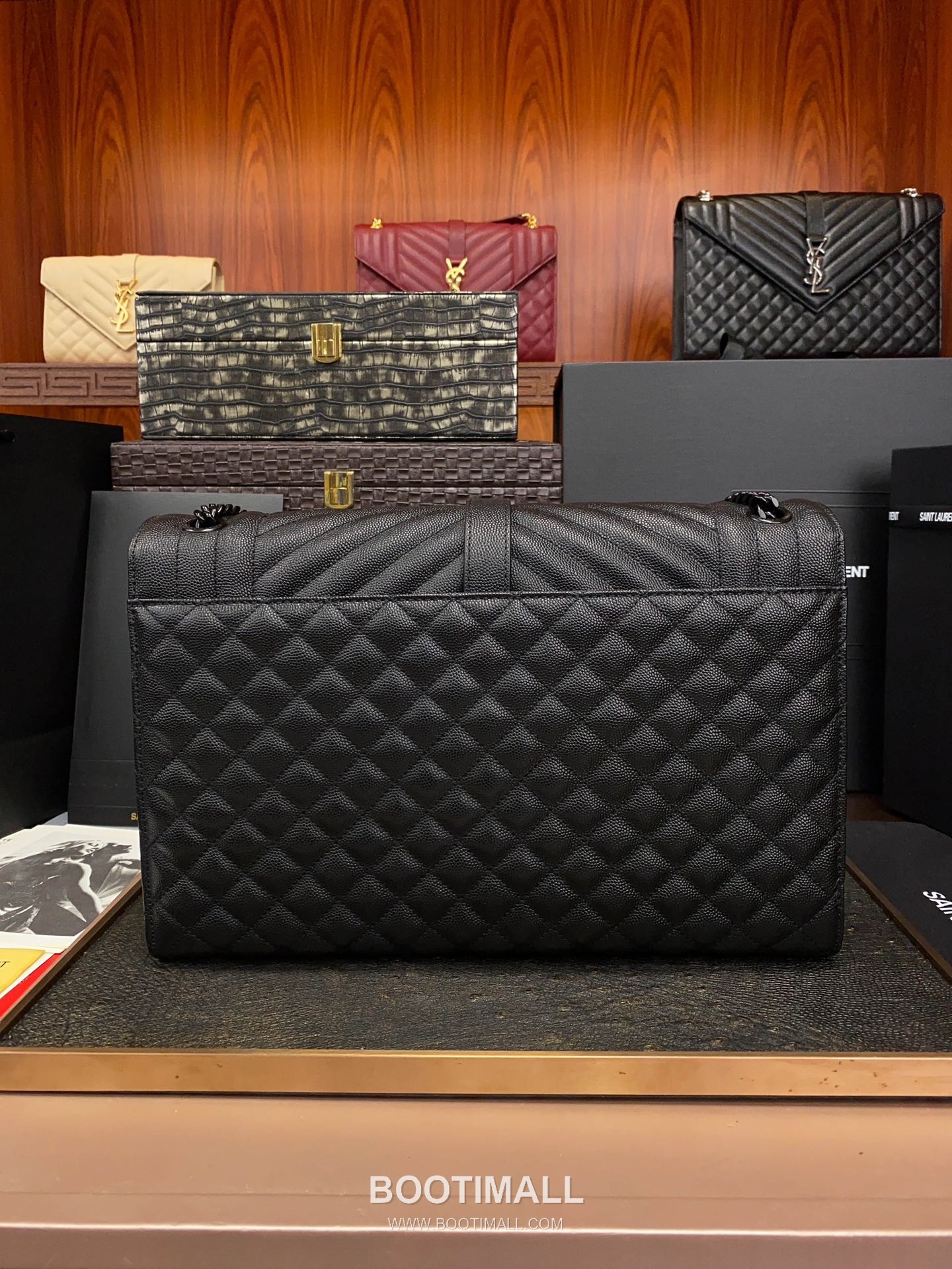 Saint Laurent Envelope Large 487198 Grained Calfskin Quilted Chain Bag 생로랑 엔벨로프 라지 그레인 카프스킨 퀼팅 체인백 31cm 3