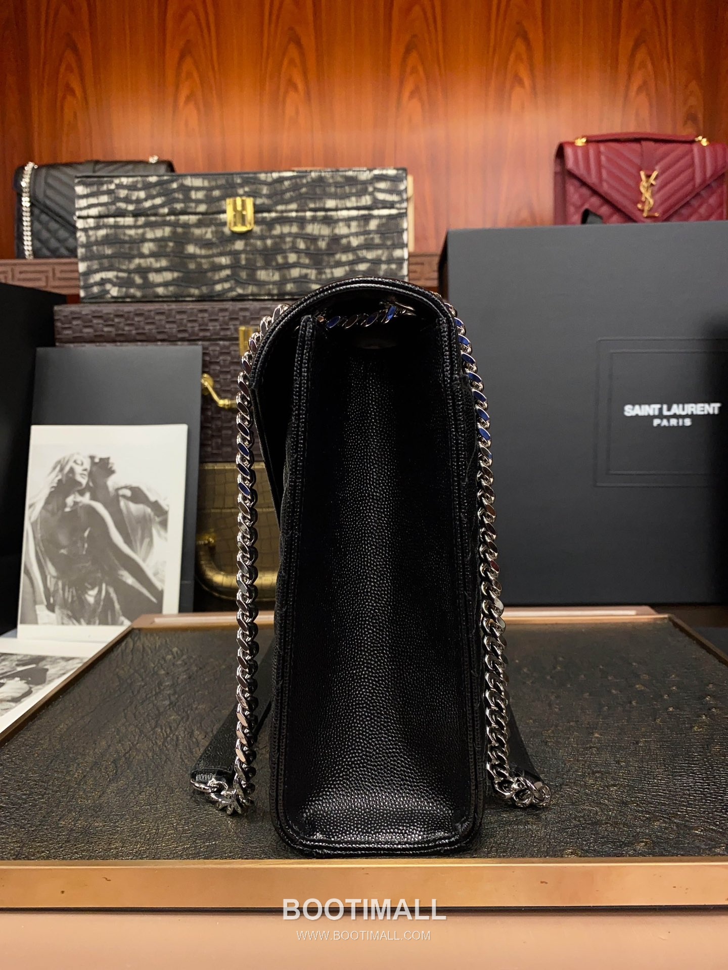 Saint Laurent Envelope Large 487198 Grained Calfskin Quilted Chain Bag 생로랑 엔벨로프 라지 그레인 카프스킨 퀼팅 체인백 31cm 3
