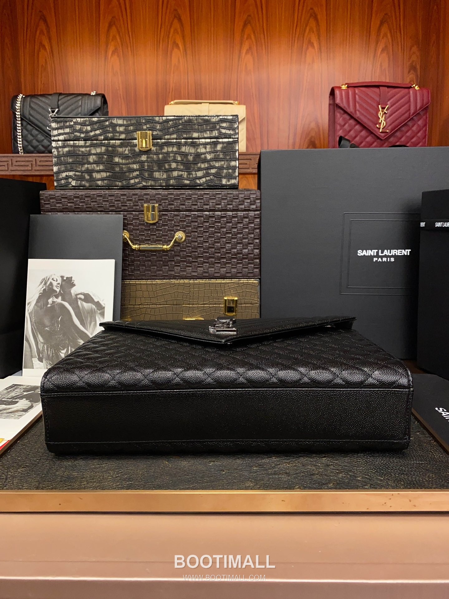 Saint Laurent Envelope Large 487198 Grained Calfskin Quilted Chain Bag 생로랑 엔벨로프 라지 그레인 카프스킨 퀼팅 체인백 31cm 4