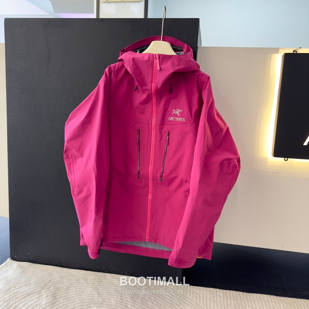 Arc'teryx Alpha SV 7th Generation Hard Shell Jacket 아크테릭스 알파 SV 7세대 하드쉘 재킷 2