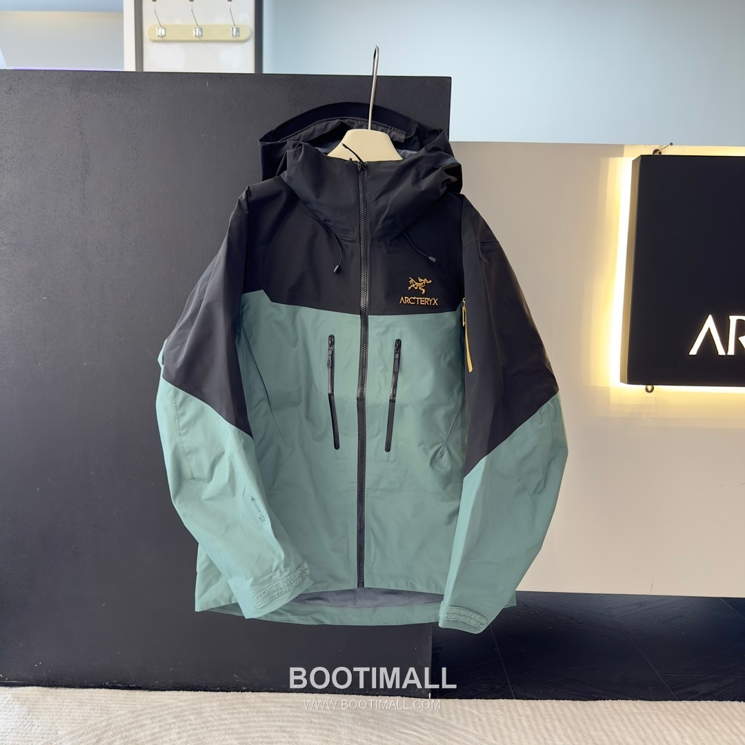 Arc'teryx Alpha SV 7th Generation Hard Shell Jacket 아크테릭스 알파 SV 7세대 하드쉘 재킷 1
