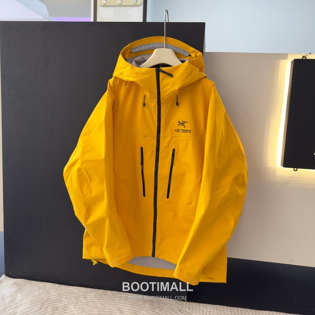 Arc'teryx Alpha SV 7th Generation Hard Shell Jacket 아크테릭스 알파 SV 7세대 하드쉘 재킷 2