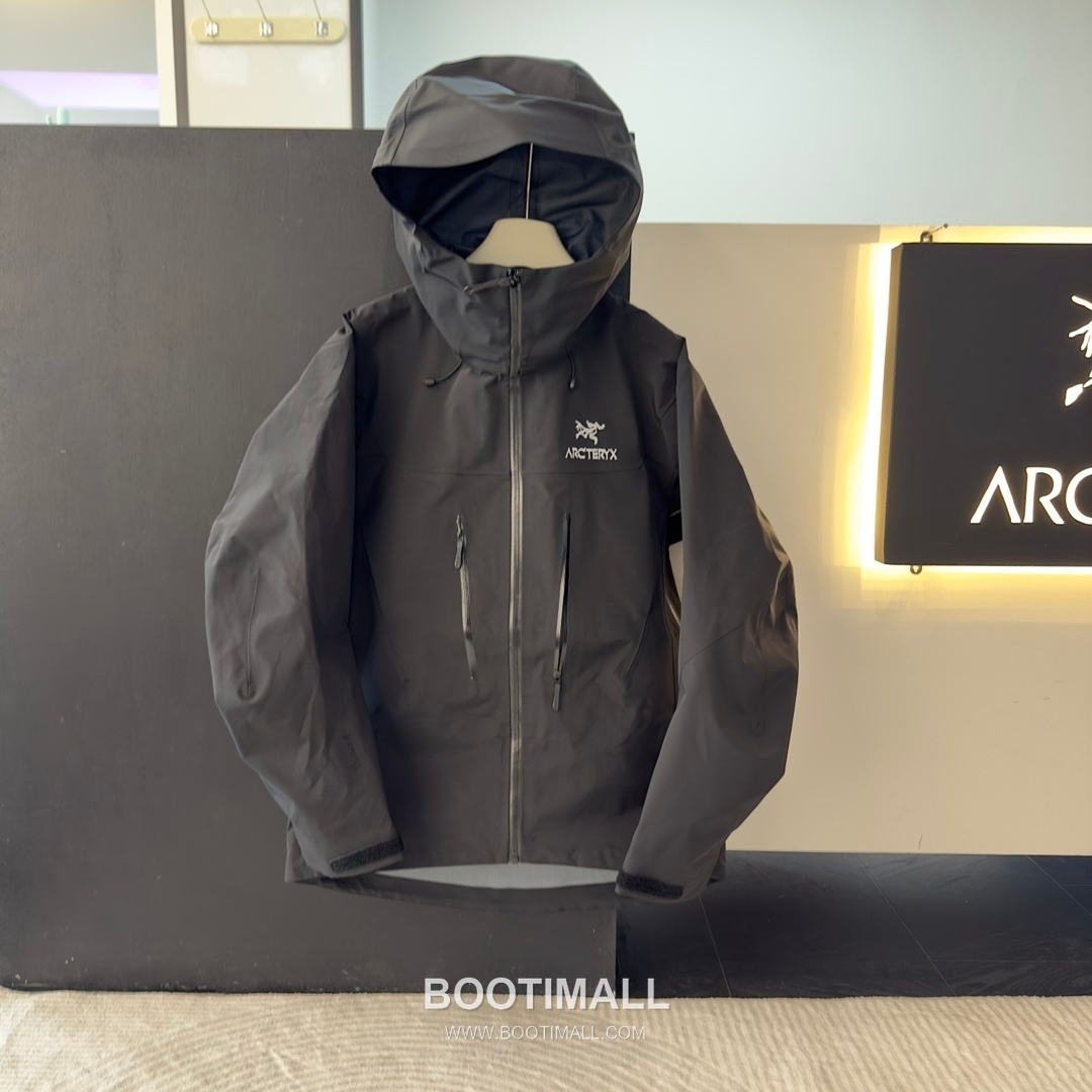 Arc'teryx Alpha SV 7th Generation Hard Shell Jacket 아크테릭스 알파 SV 7세대 하드쉘 재킷 4