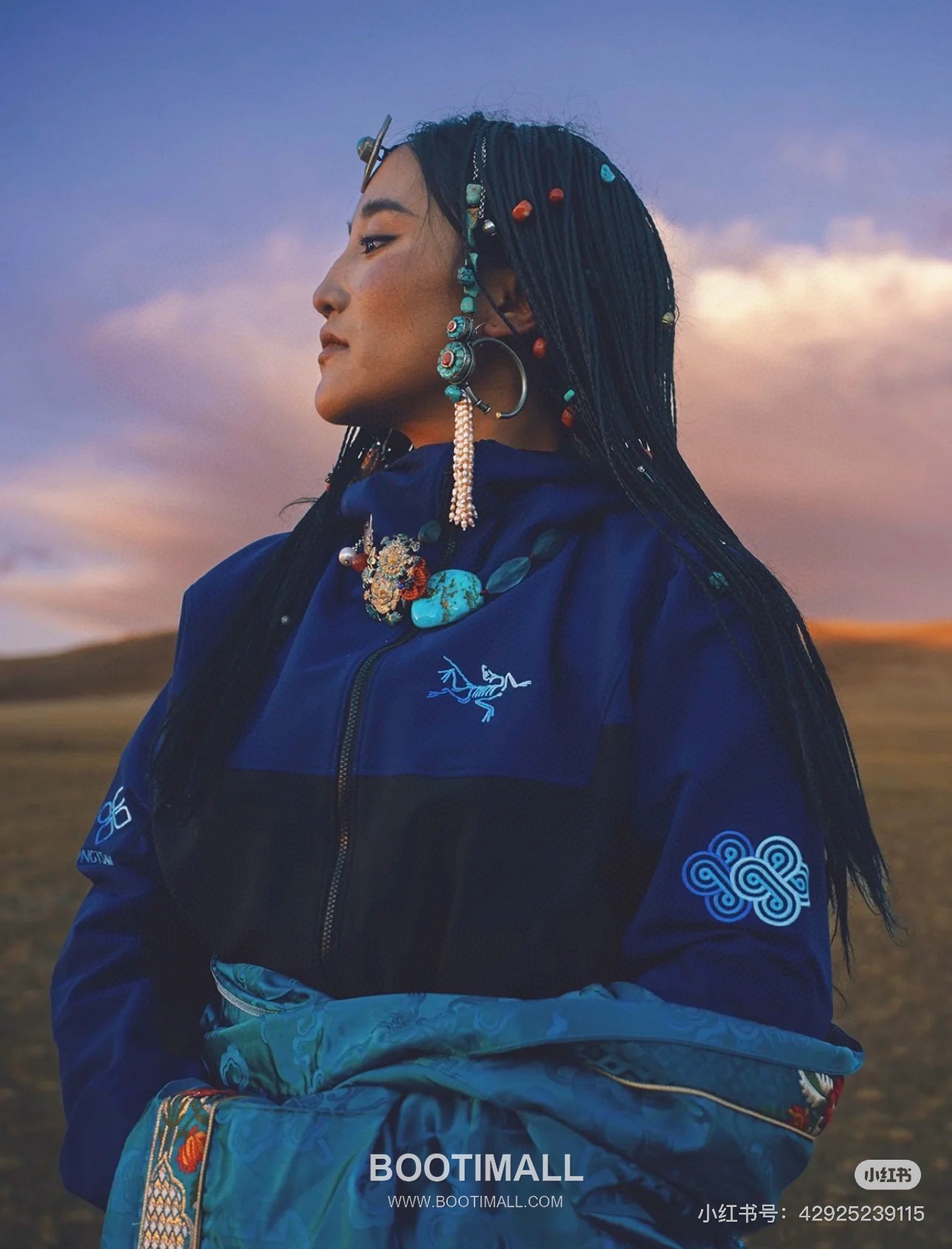 Arc'teryx x Songtsam Gamma 3.0 Nam Co Gradient Logo Softshell Hoody 아크테릭스 송잠 감마 3.0 나무초 그라데이션 로고 소프트쉘 후디 재킷 1