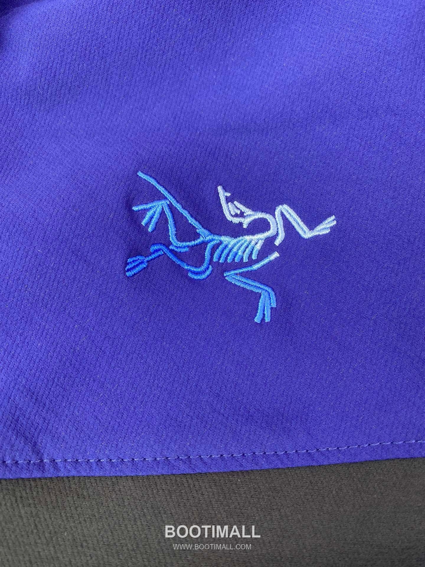 Arc'teryx x Songtsam Gamma 3.0 Nam Co Gradient Logo Softshell Hoody 아크테릭스 송잠 감마 3.0 나무초 그라데이션 로고 소프트쉘 후디 재킷 14