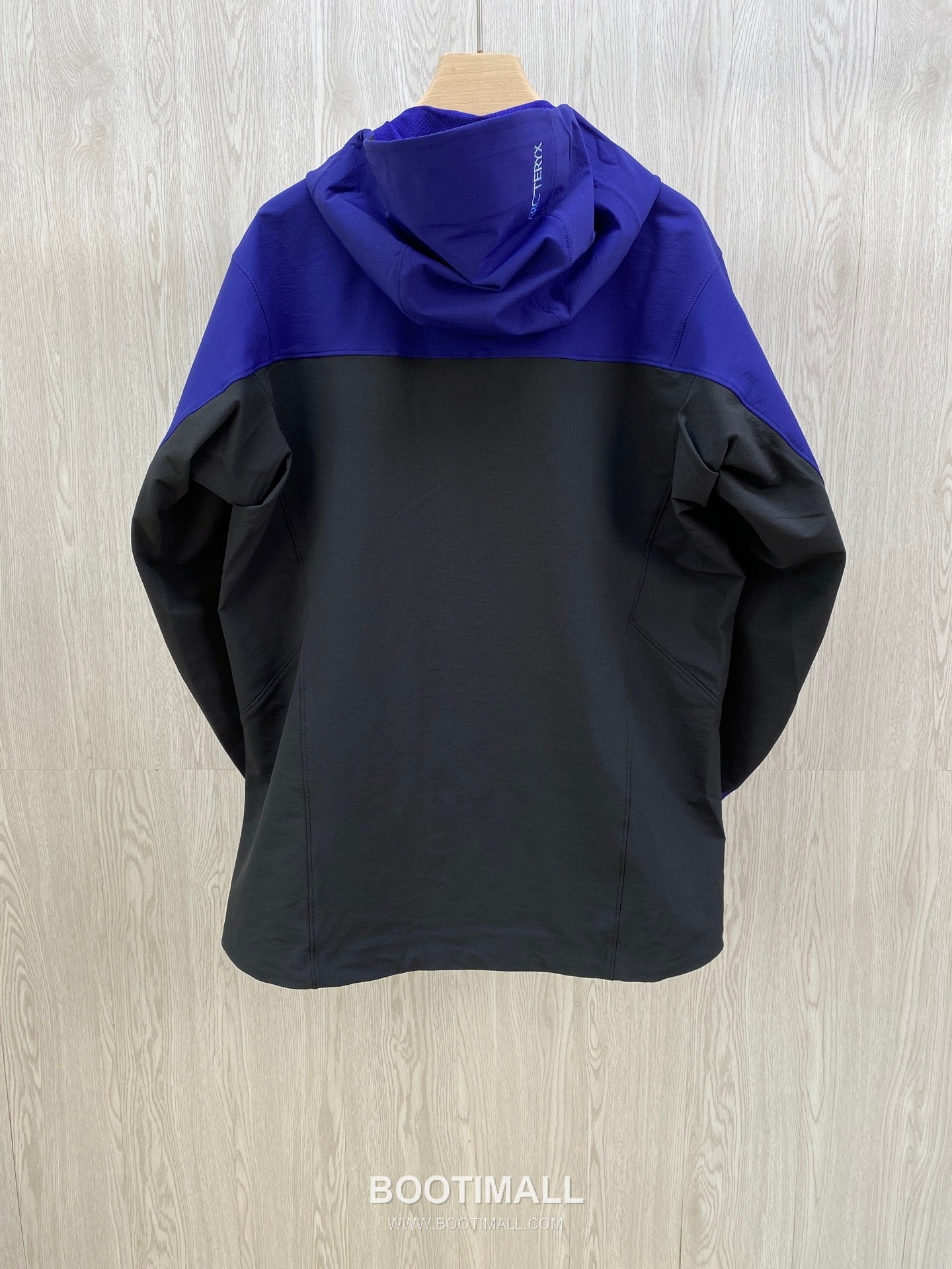 Arc'teryx x Songtsam Gamma 3.0 Nam Co Gradient Logo Softshell Hoody 아크테릭스 송잠 감마 3.0 나무초 그라데이션 로고 소프트쉘 후디 재킷 15