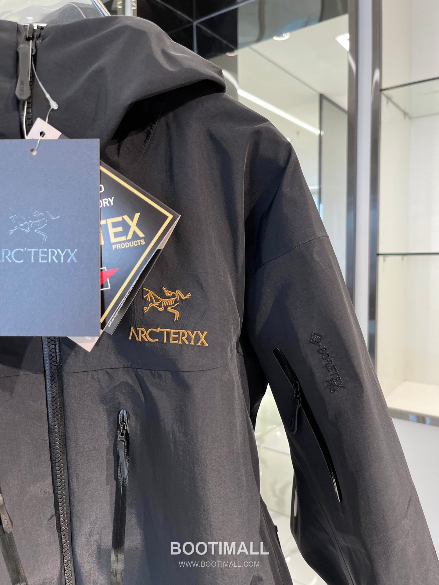 Arc'teryx Alpha SV 6th Generation Gore-Tex Pro Shell Jacket 아크테릭스 알파 SV 6세대 고어텍스 프로 쉘 재킷 5