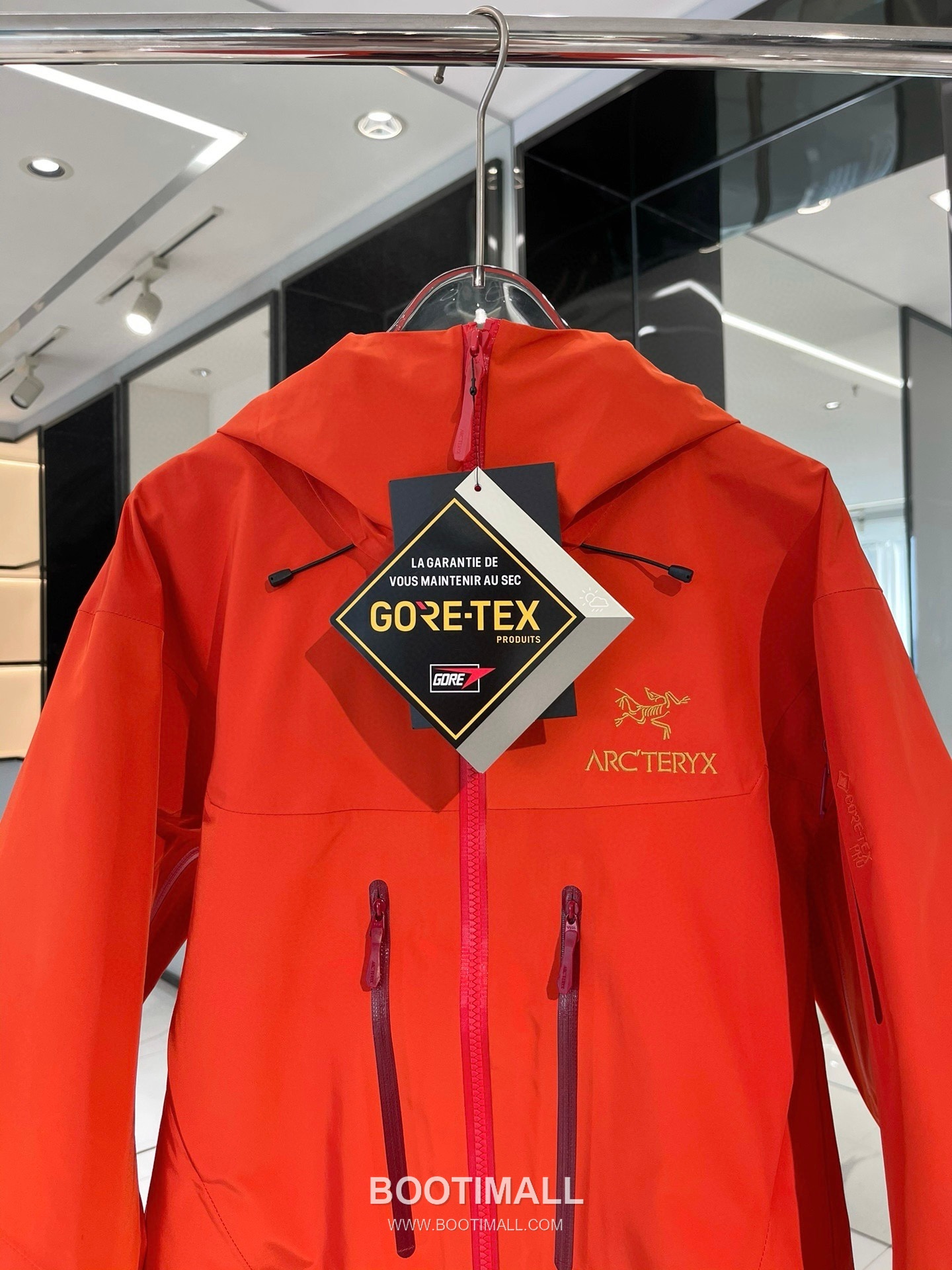 Arc'teryx Alpha SV 6th Generation Gore-Tex Pro Shell Jacket 아크테릭스 알파 SV 6세대 고어텍스 프로 쉘 재킷 4