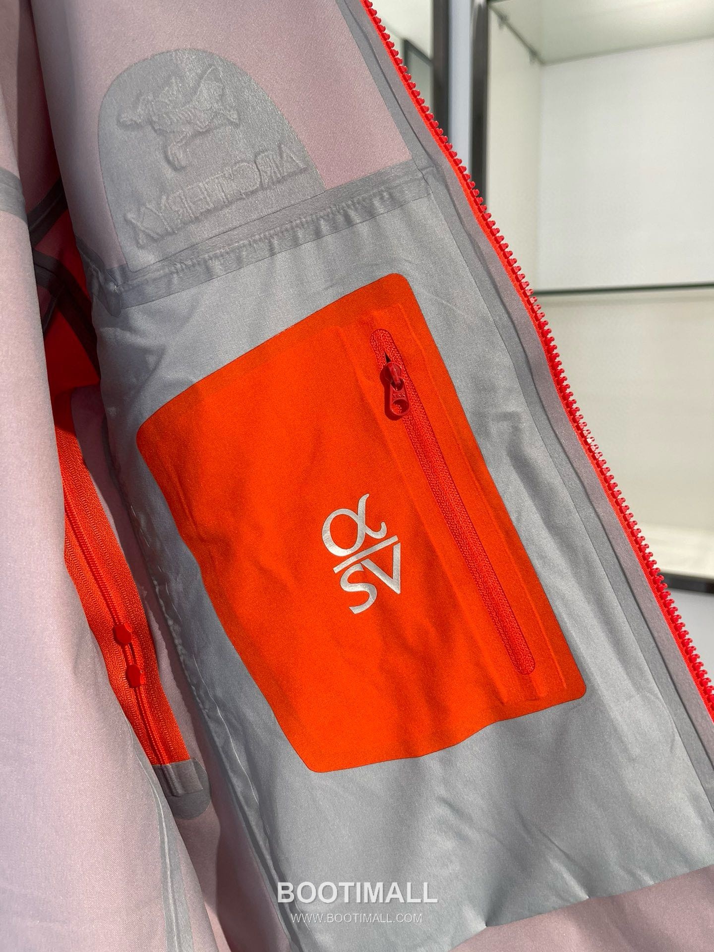 Arc'teryx Alpha SV 6th Generation Gore-Tex Pro Shell Jacket 아크테릭스 알파 SV 6세대 고어텍스 프로 쉘 재킷 9