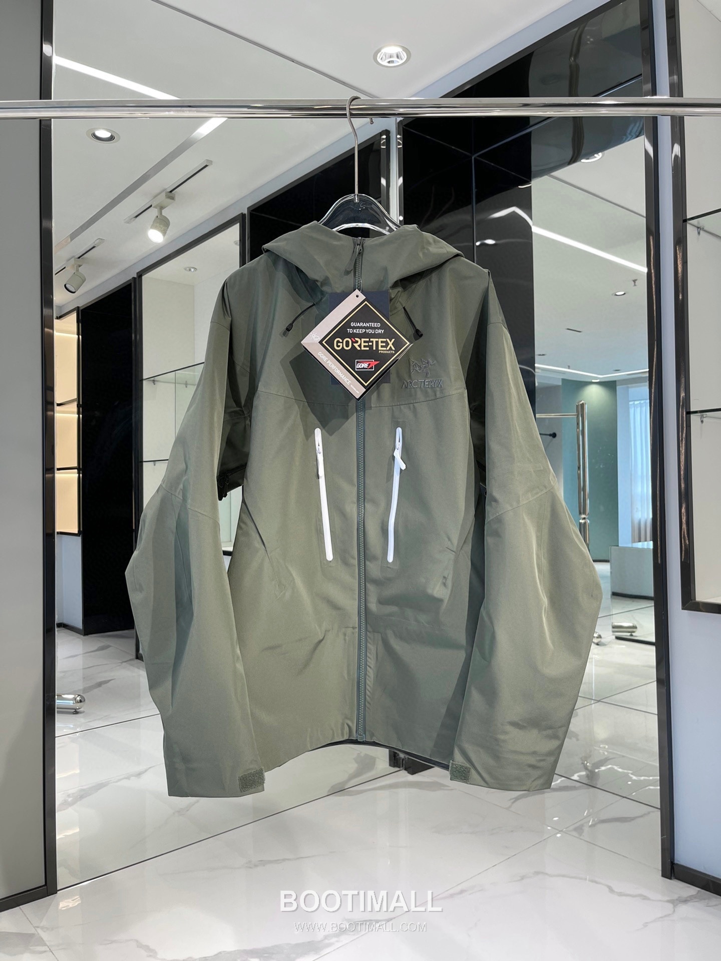 Arc'teryx Alpha SV 6th Generation Gore-Tex Pro Shell Jacket 아크테릭스 알파 SV 6세대 고어텍스 프로 쉘 재킷 2