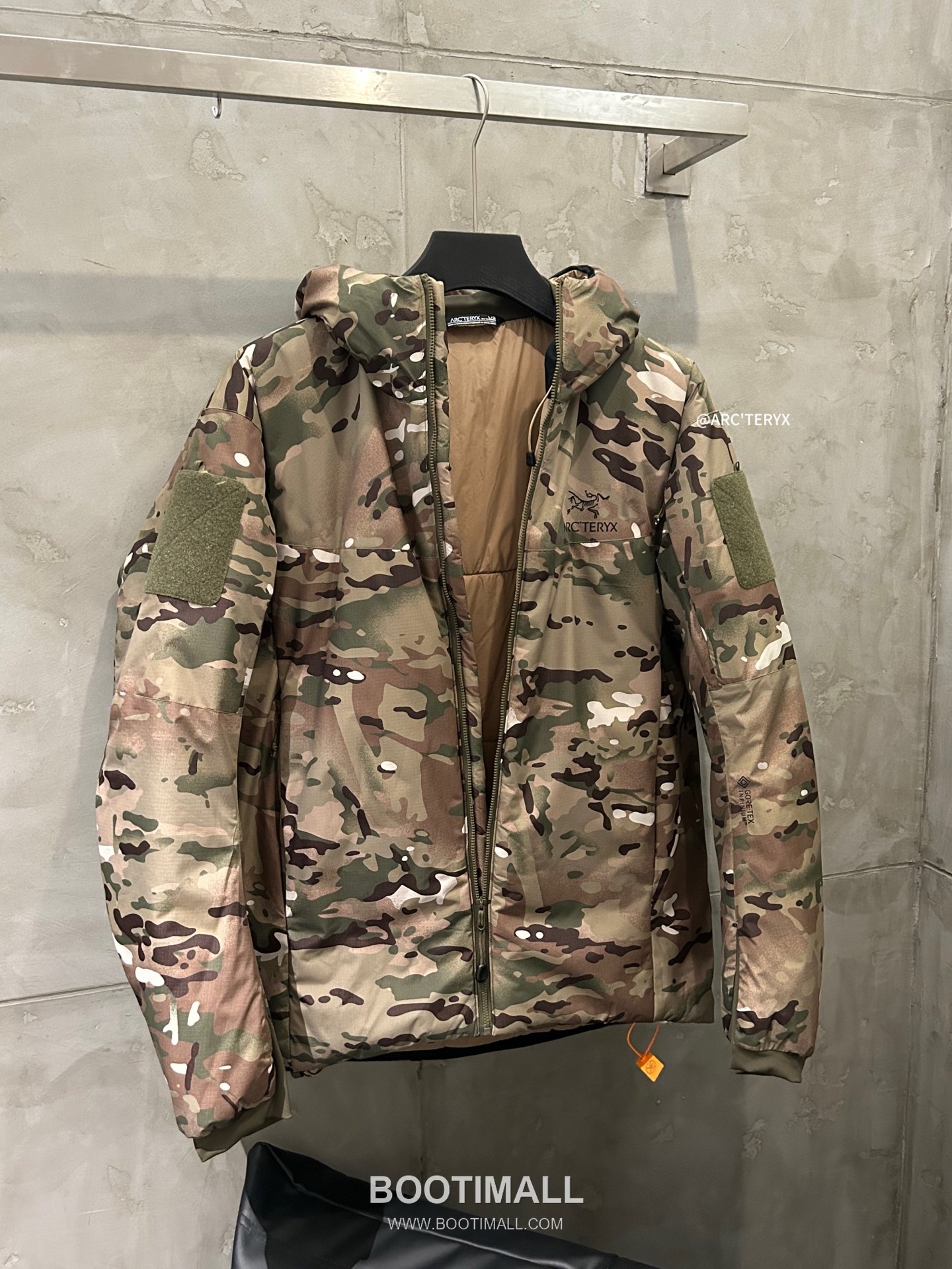 Arc'teryx LEAF Cold Gen 2 Coreloft Insulated Hooded Jacket 아크테릭스 리프 콜드 GEN2 코어로프트 후디드 패딩 재킷 20