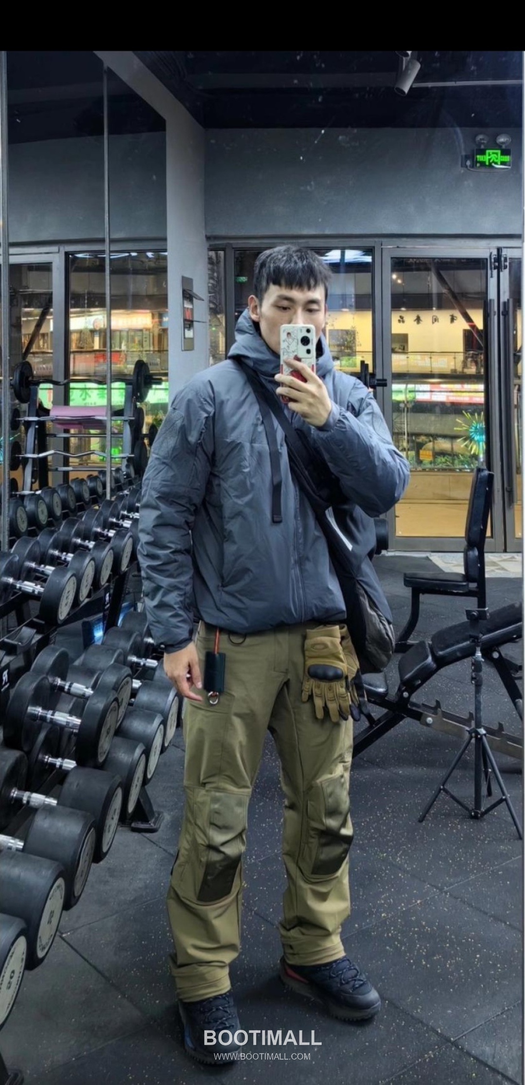 Arc'teryx LEAF Cold Gen 2 Coreloft Insulated Hooded Jacket 아크테릭스 리프 콜드 GEN2 코어로프트 후디드 패딩 재킷 1