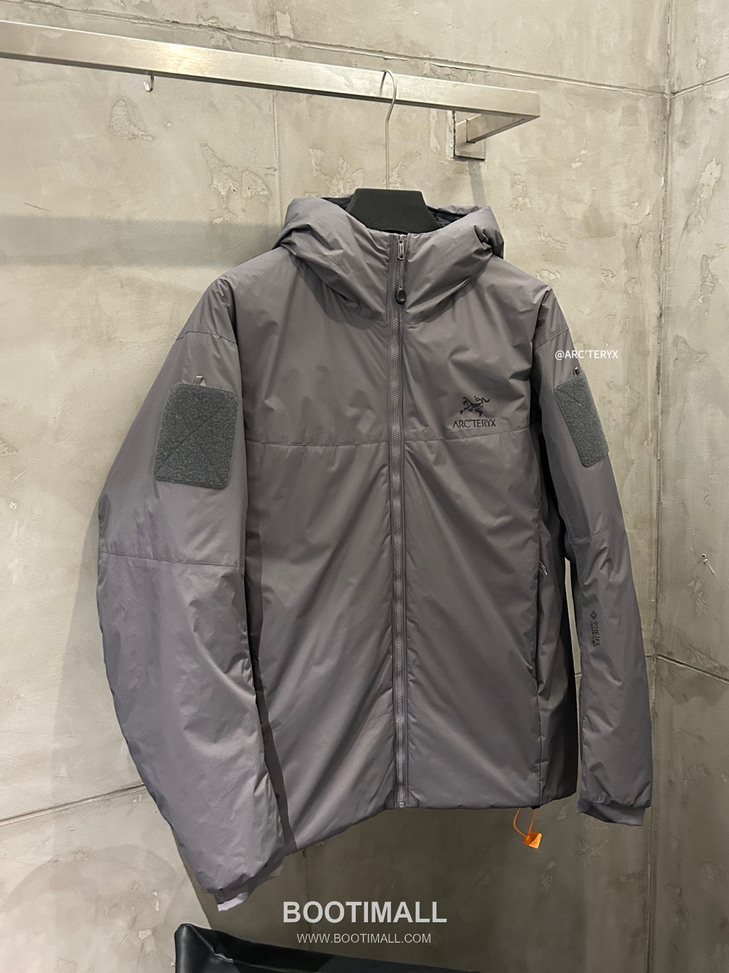 Arc'teryx LEAF Cold Gen 2 Coreloft Insulated Hooded Jacket 아크테릭스 리프 콜드 GEN2 코어로프트 후디드 패딩 재킷 12