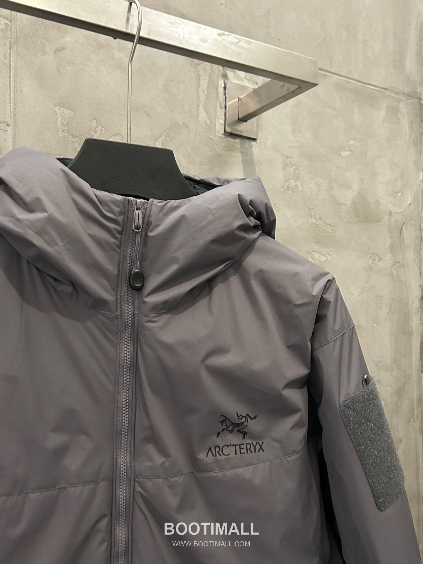 Arc'teryx LEAF Cold Gen 2 Coreloft Insulated Hooded Jacket 아크테릭스 리프 콜드 GEN2 코어로프트 후디드 패딩 재킷 14