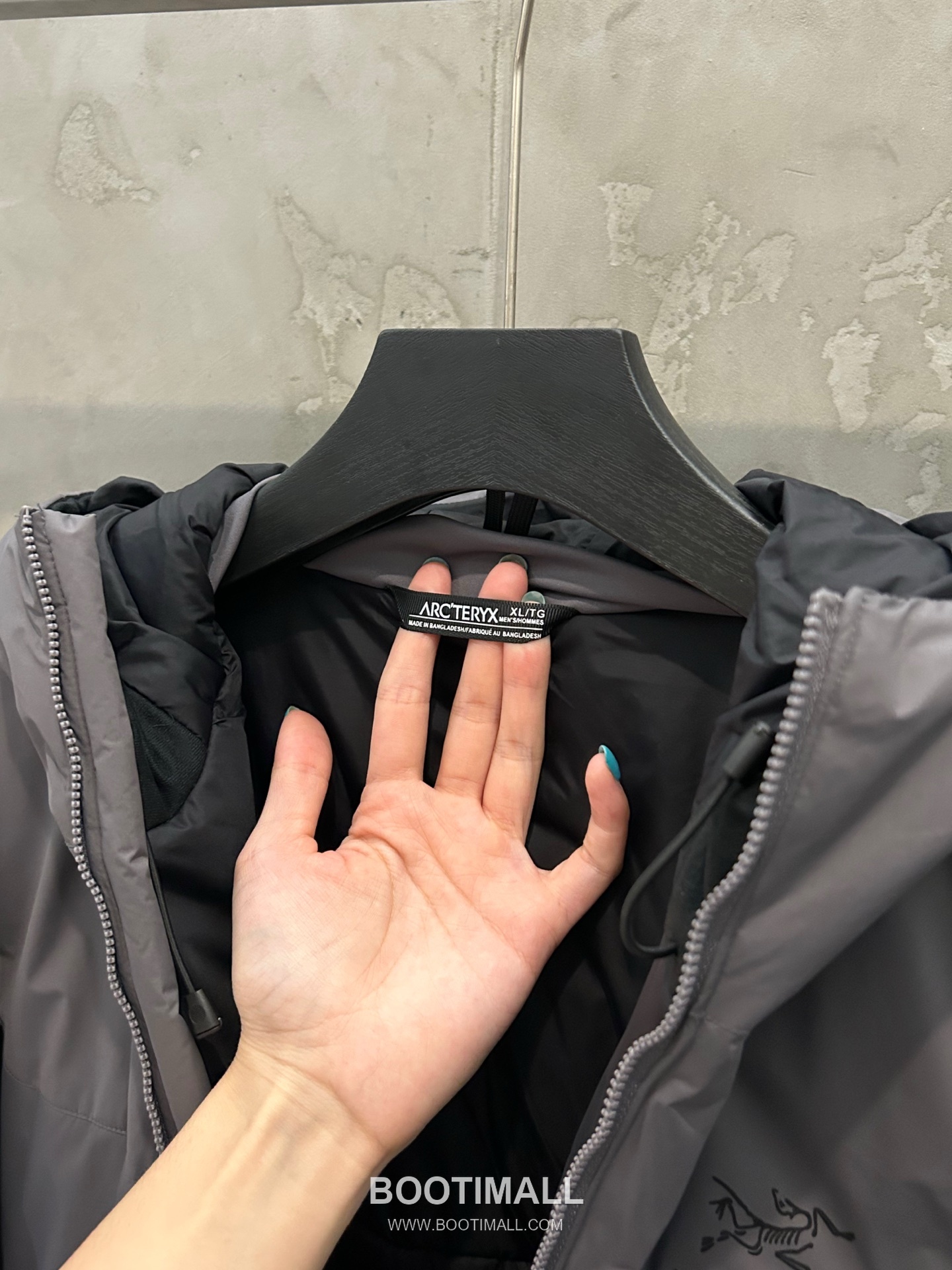 Arc'teryx LEAF Cold Gen 2 Coreloft Insulated Hooded Jacket 아크테릭스 리프 콜드 GEN2 코어로프트 후디드 패딩 재킷 15