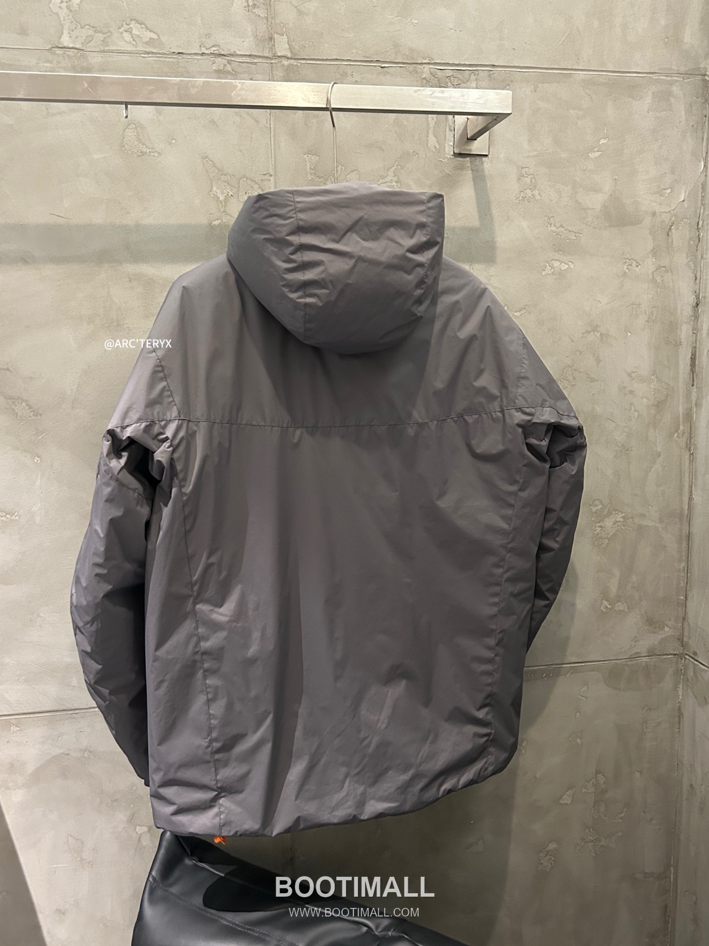 Arc'teryx LEAF Cold Gen 2 Coreloft Insulated Hooded Jacket 아크테릭스 리프 콜드 GEN2 코어로프트 후디드 패딩 재킷 17