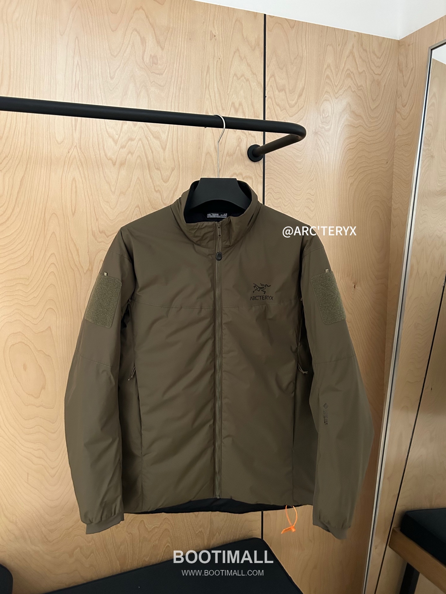 Arc'teryx LEAF Cold WX LT Gen 2 Coreloft Insulated Stand Collar Jacket 아크테릭스 리프 콜드 WX LT GEN2 코어로프트 스탠드넥 패딩 재킷 5