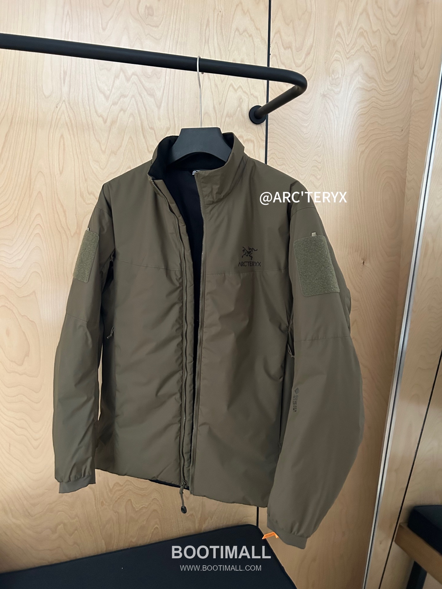 Arc'teryx LEAF Cold WX LT Gen 2 Coreloft Insulated Stand Collar Jacket 아크테릭스 리프 콜드 WX LT GEN2 코어로프트 스탠드넥 패딩 재킷 13