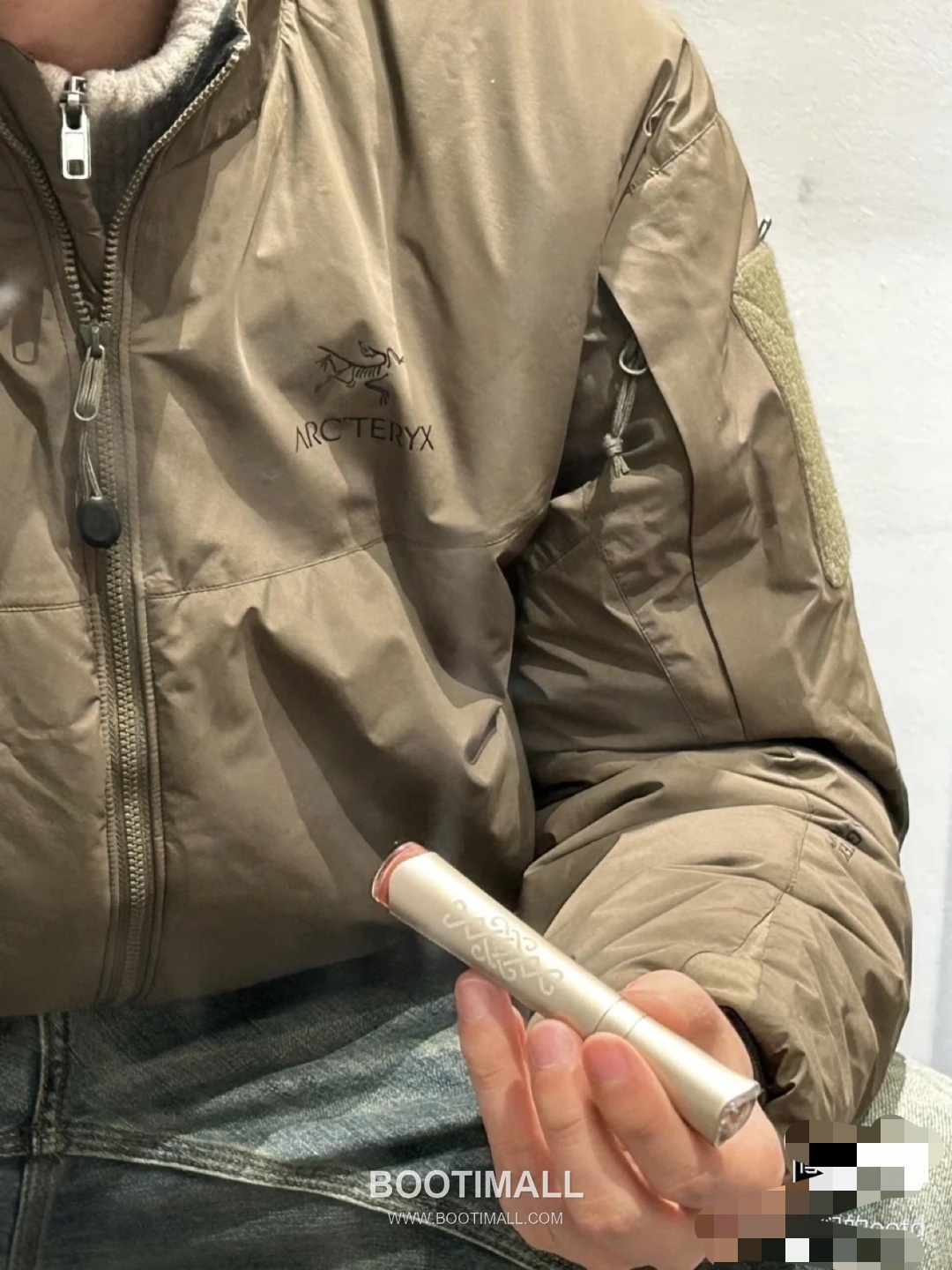 Arc'teryx LEAF Cold WX LT Gen 2 Coreloft Insulated Stand Collar Jacket 아크테릭스 리프 콜드 WX LT GEN2 코어로프트 스탠드넥 패딩 재킷 3