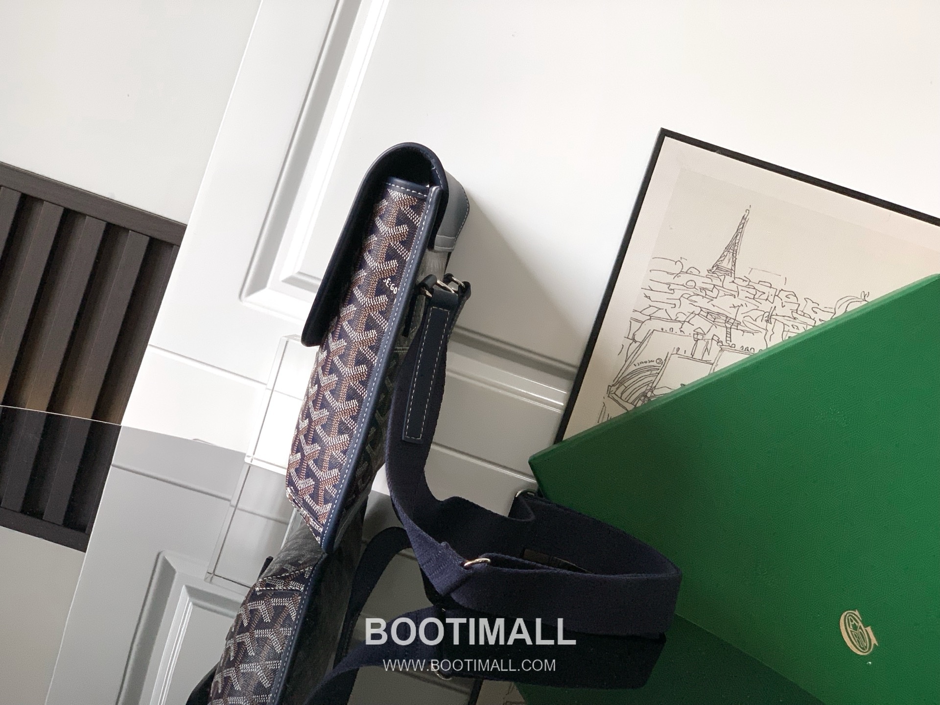 Goyard Coursier Goyardine Canvas Messenger Bag 8069 고야드 쿠르시에 고야딘 캔버스 메신저 크로스백 32cm 2