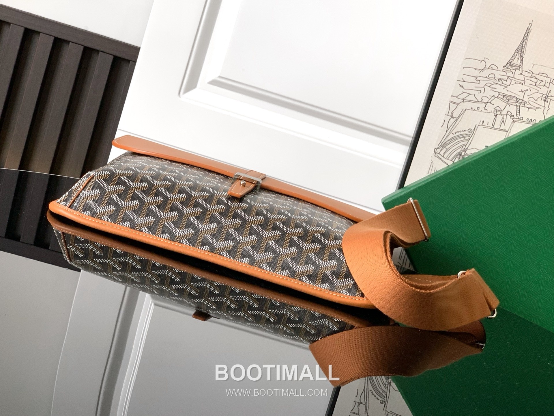 Goyard Coursier Goyardine Canvas Messenger Bag 8069 고야드 쿠르시에 고야딘 캔버스 메신저 크로스백 32cm 4