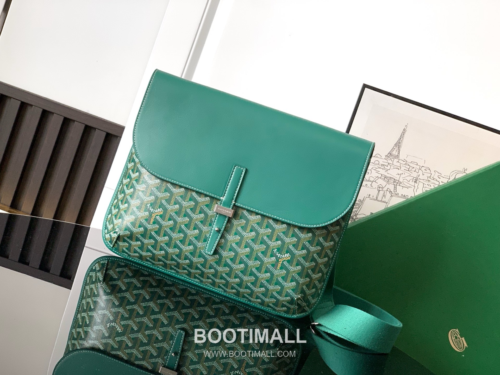 Goyard Coursier Goyardine Canvas Messenger Bag 8069 고야드 쿠르시에 고야딘 캔버스 메신저 크로스백 32cm 1