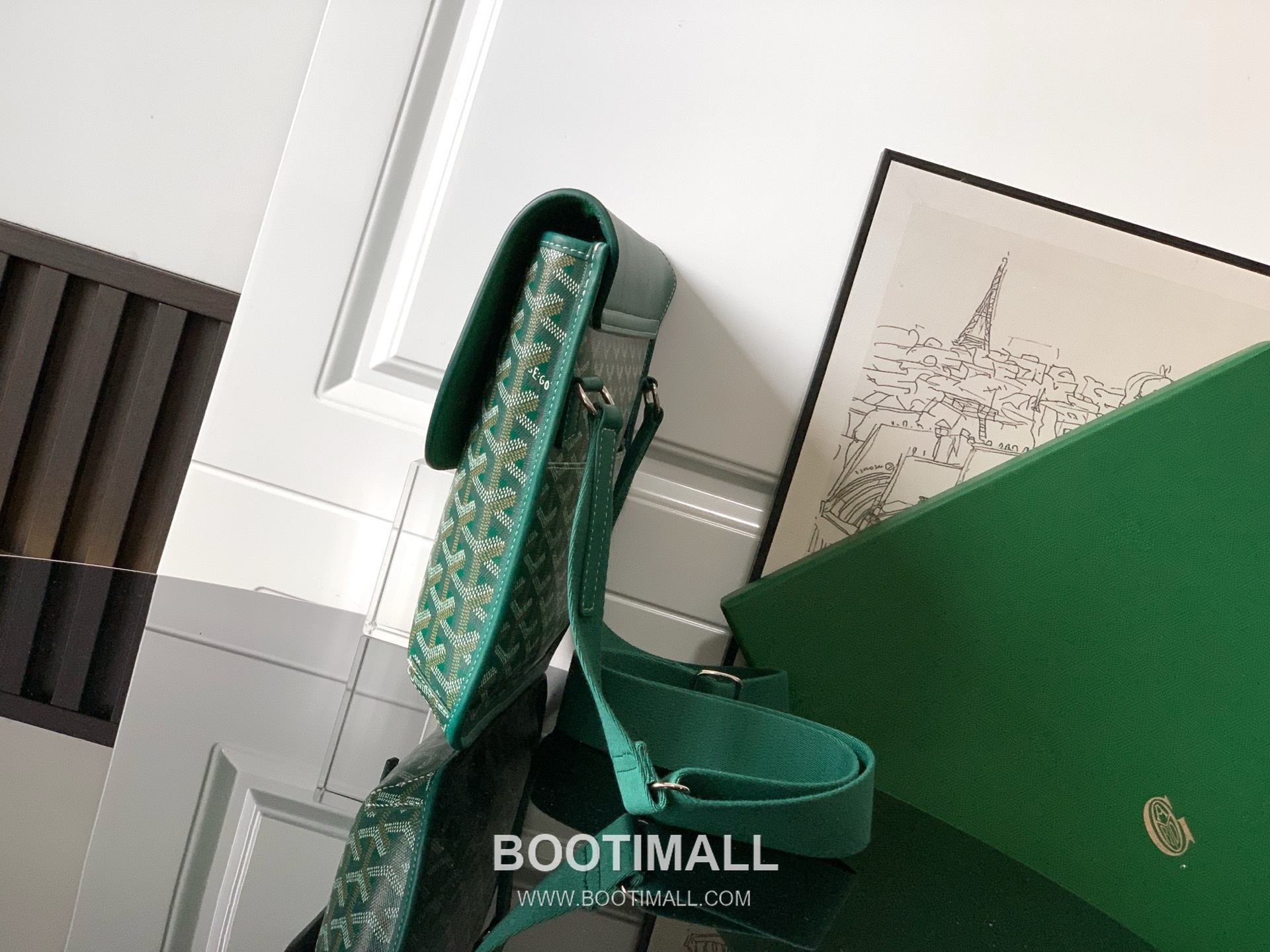 Goyard Coursier Goyardine Canvas Messenger Bag 8069 고야드 쿠르시에 고야딘 캔버스 메신저 크로스백 32cm 2