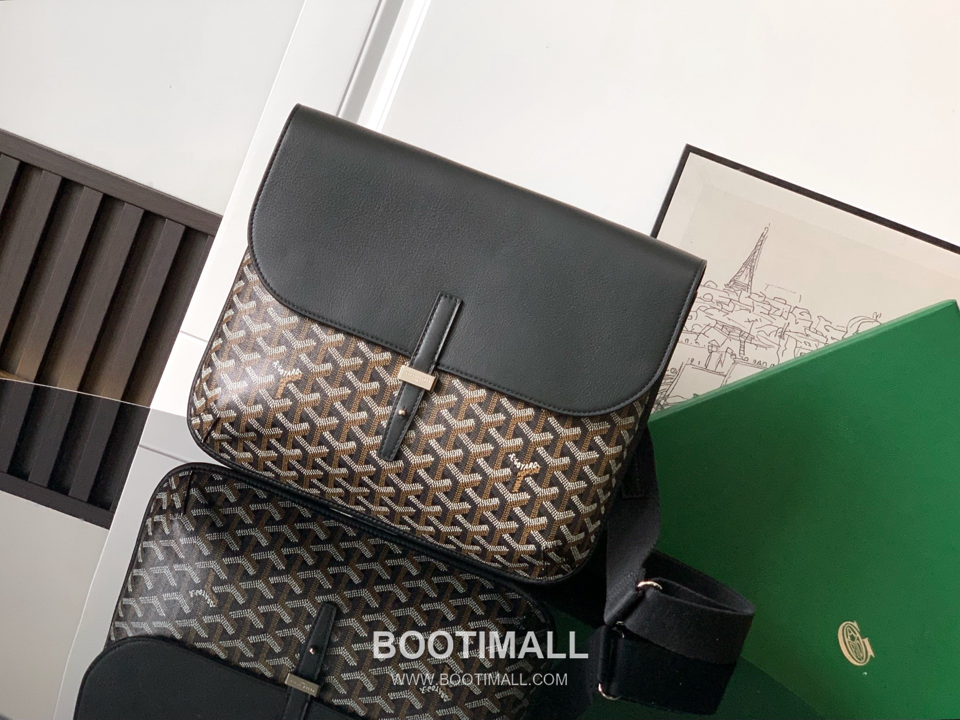 Goyard Coursier Goyardine Canvas Messenger Bag 8069 고야드 쿠르시에 고야딘 캔버스 메신저 크로스백 32cm 1