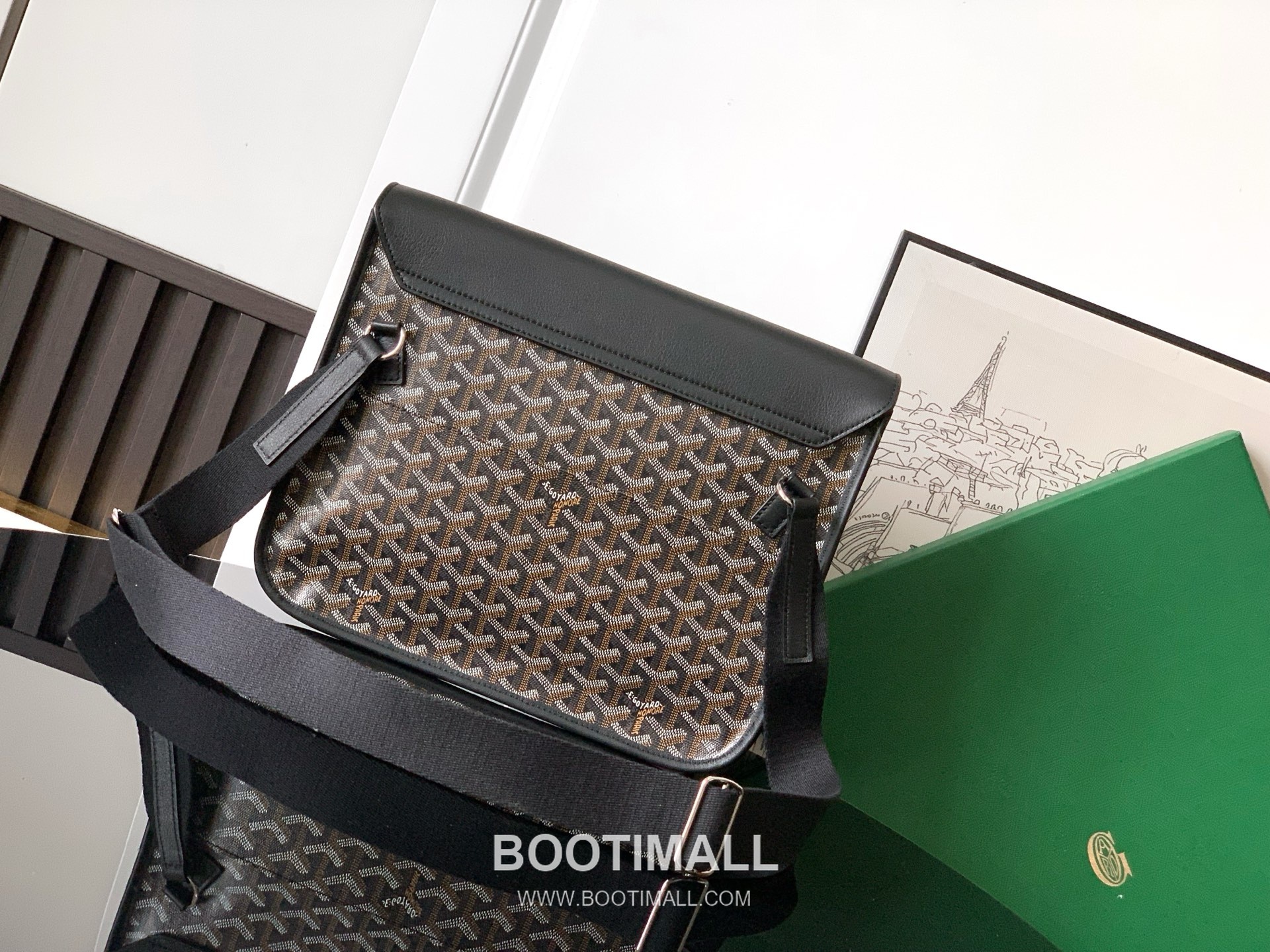 Goyard Coursier Goyardine Canvas Messenger Bag 8069 고야드 쿠르시에 고야딘 캔버스 메신저 크로스백 32cm 3