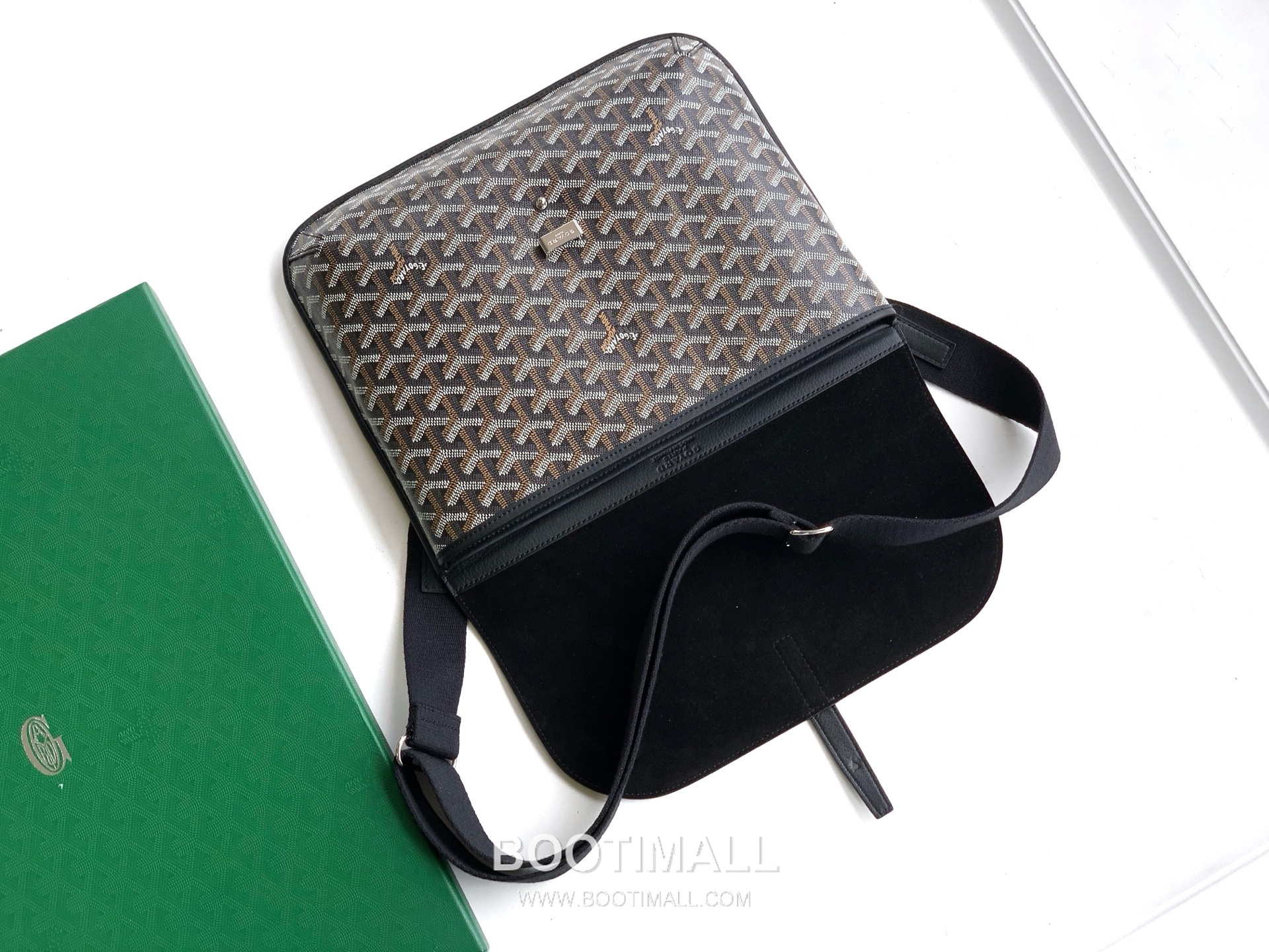 Goyard Coursier Goyardine Canvas Messenger Bag 8069 고야드 쿠르시에 고야딘 캔버스 메신저 크로스백 32cm 5