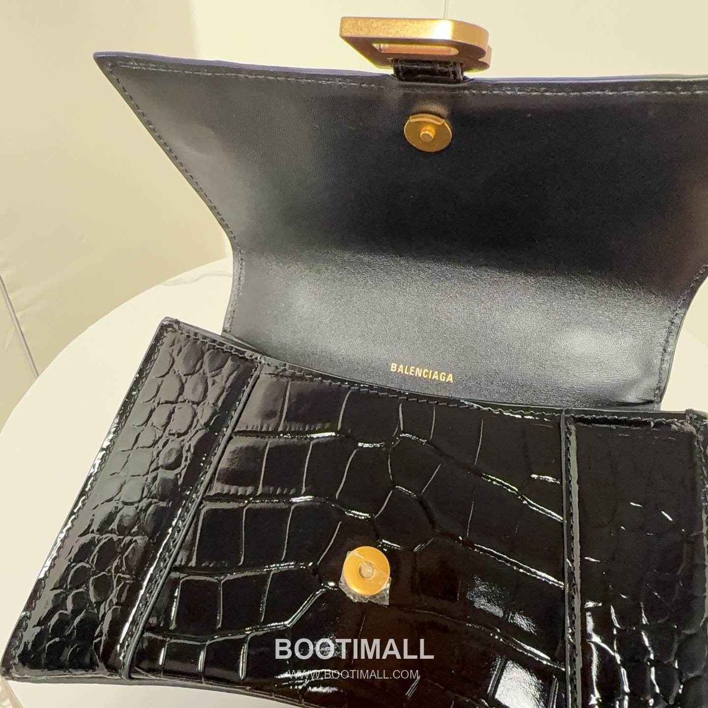 Balenciaga Hourglass Crocodile Embossed Calfskin Small Top Handle Bag B0075 발렌시아가 아워글래스 크로커다일 엠보스드 카프스킨 스몰 탑핸들 숄더백 24cm 8