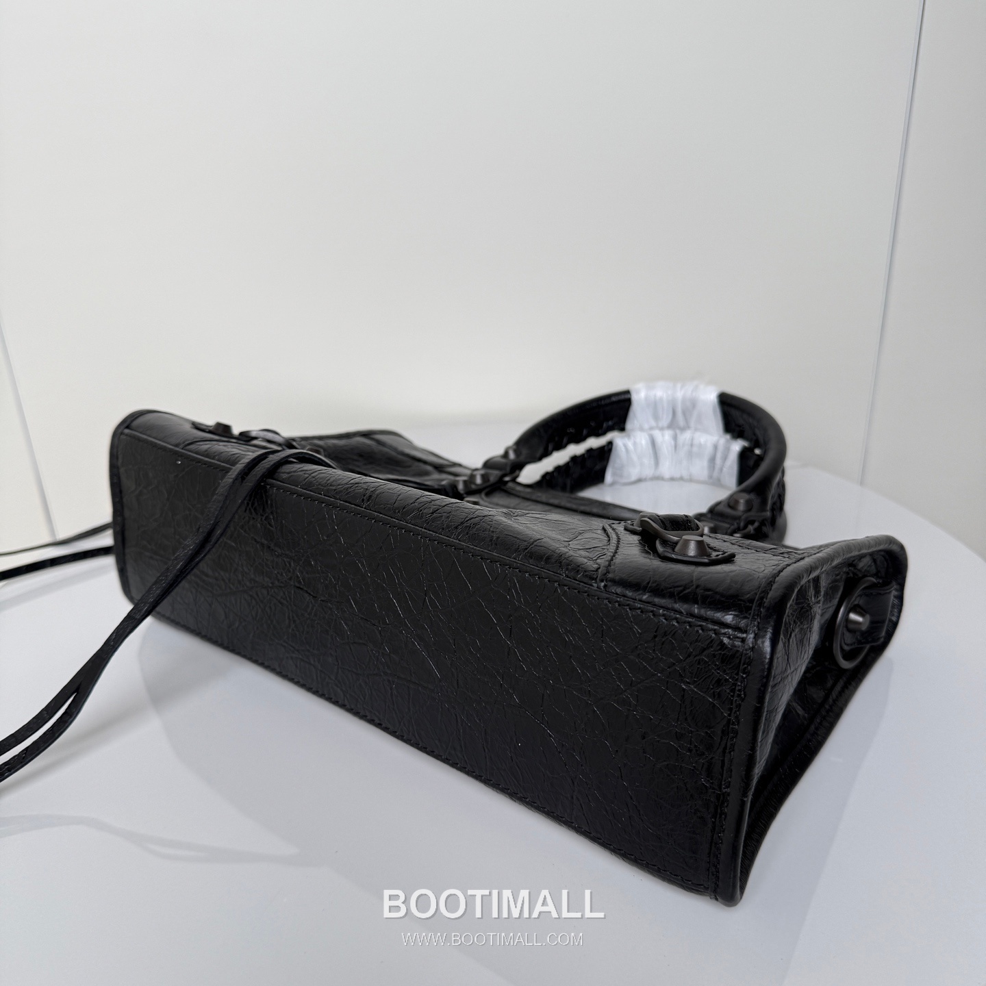 Balenciaga Le City Cracked Lambskin Medium Motorcycle Bag B0088 발렌시아가 르 시티 크랙 램스킨 미디엄 모터사이클 숄더백 30cm 5