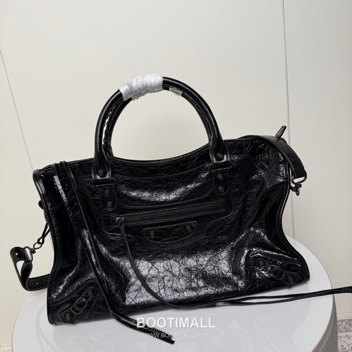 Balenciaga Le City Cracked Lambskin Large Motorcycle Bag B0098 발렌시아가 르 시티 크랙 램스킨 라지 모터사이클 숄더백 38cm 2