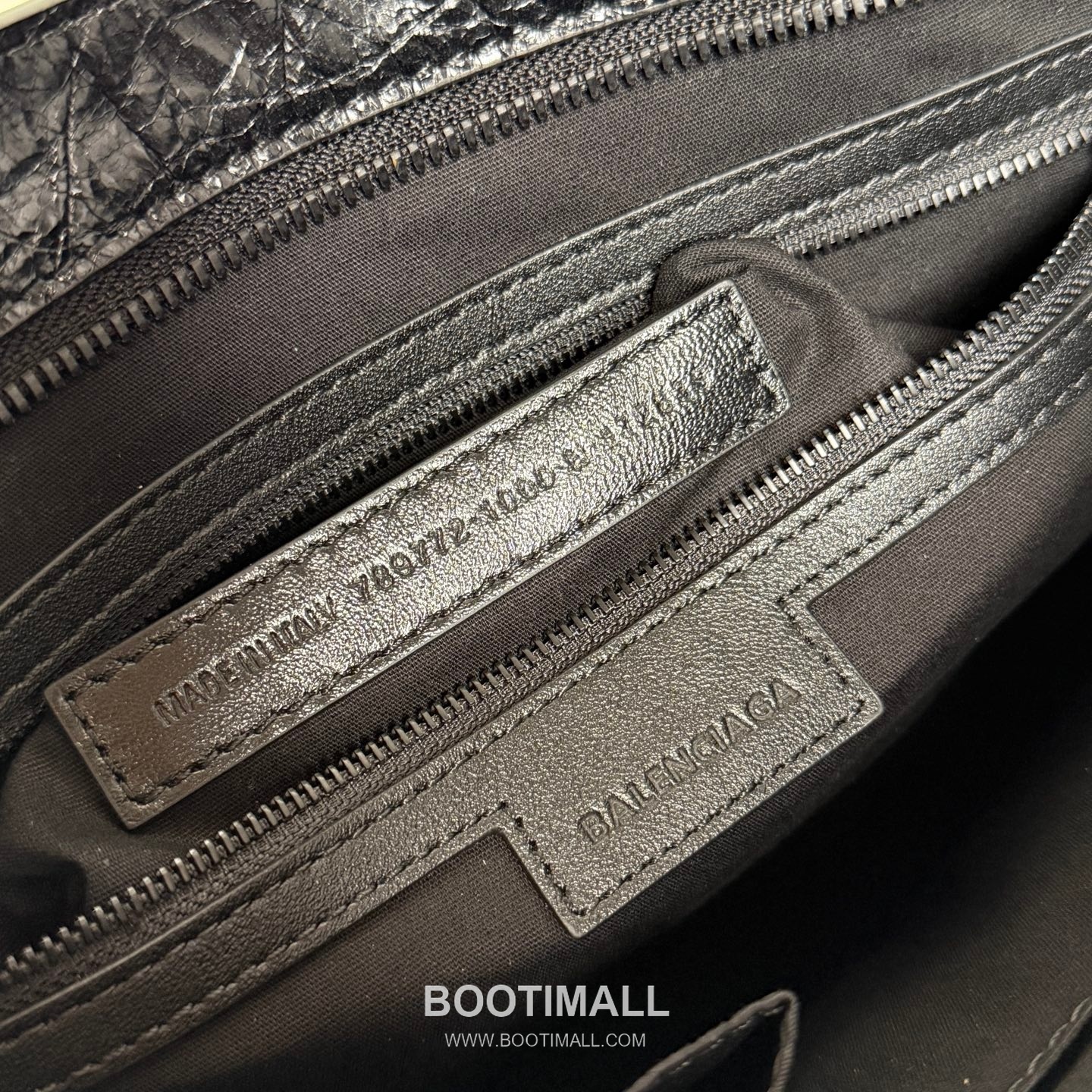 Balenciaga Le City Cracked Lambskin Large Motorcycle Bag B0098 발렌시아가 르 시티 크랙 램스킨 라지 모터사이클 숄더백 38cm 9