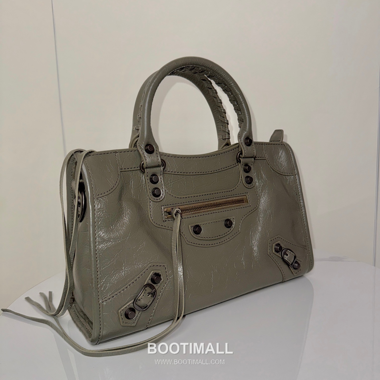 Balenciaga Le City Cracked Lambskin Medium Motorcycle Bag B0088 발렌시아가 르 시티 크랙 램스킨 미디엄 모터사이클 숄더백 30cm 2