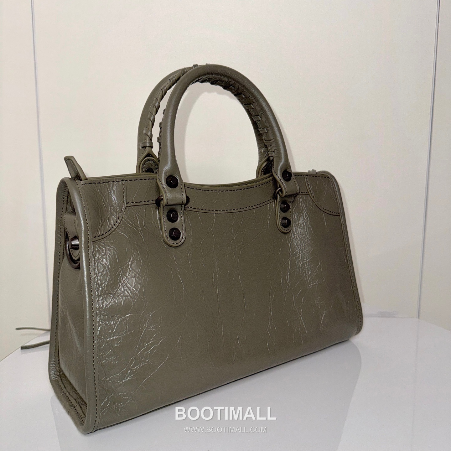 Balenciaga Le City Cracked Lambskin Medium Motorcycle Bag B0088 발렌시아가 르 시티 크랙 램스킨 미디엄 모터사이클 숄더백 30cm 3