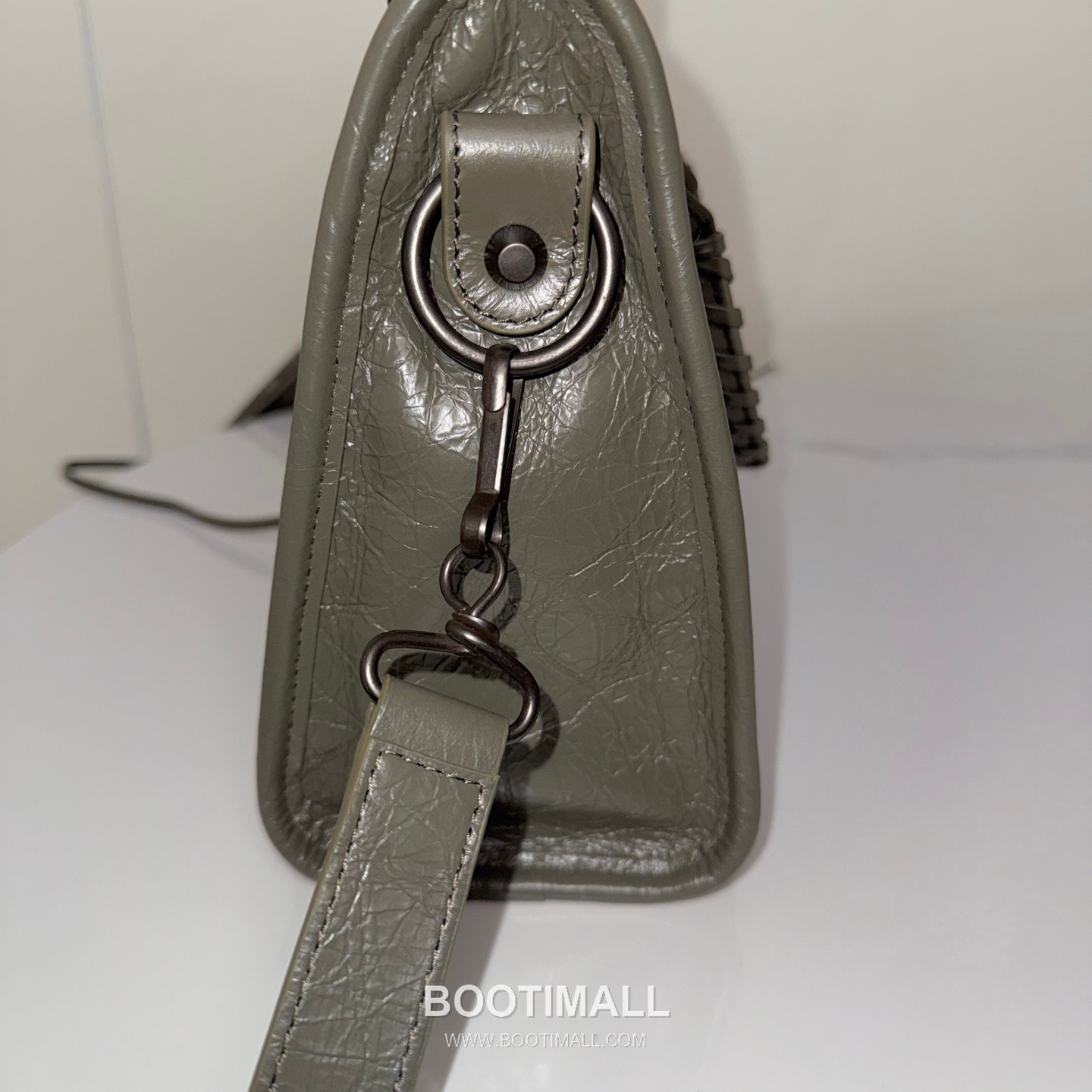 Balenciaga Le City Cracked Lambskin Medium Motorcycle Bag B0088 발렌시아가 르 시티 크랙 램스킨 미디엄 모터사이클 숄더백 30cm 6