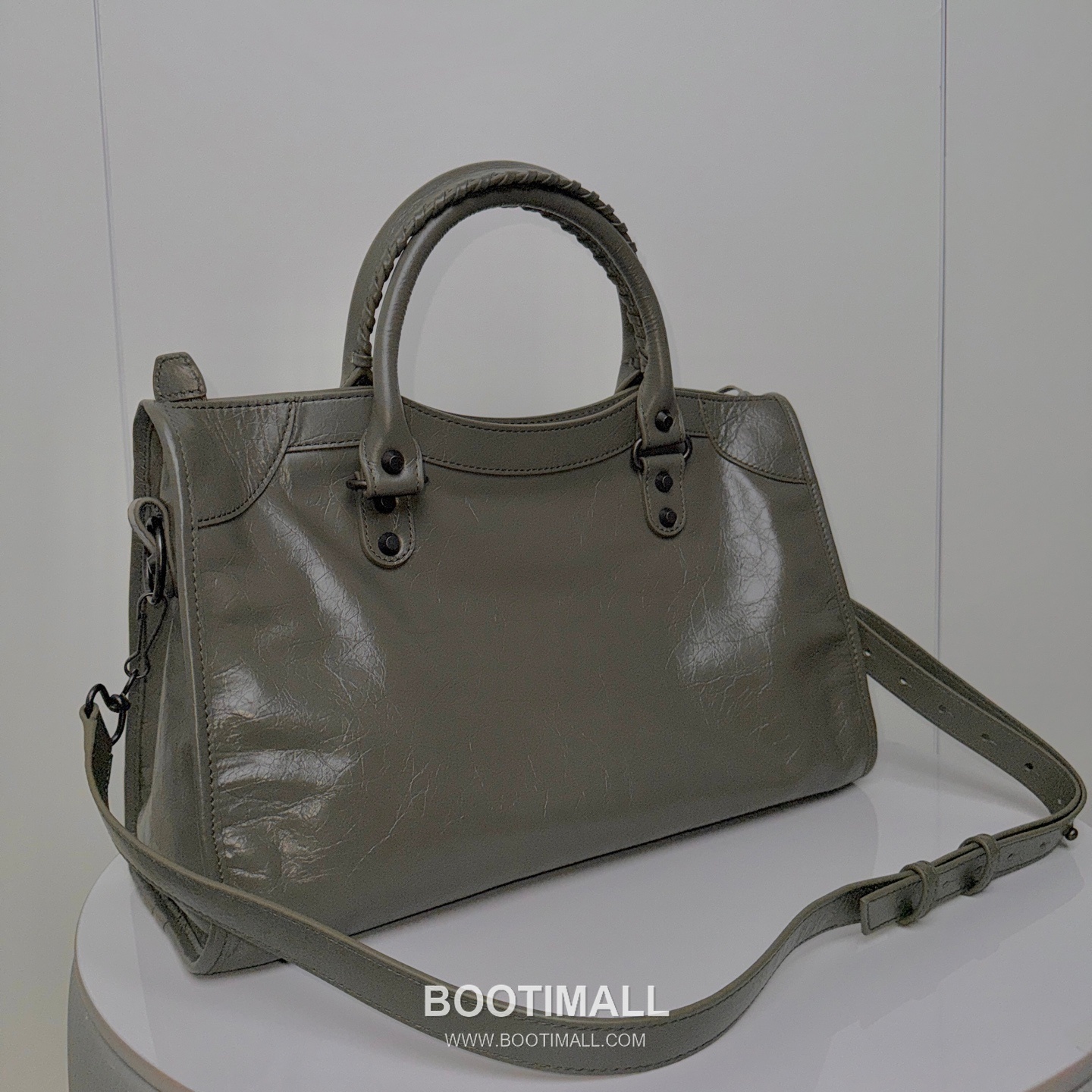 Balenciaga Le City Cracked Lambskin Large Motorcycle Bag B0098 발렌시아가 르 시티 크랙 램스킨 라지 모터사이클 숄더백 38cm 3