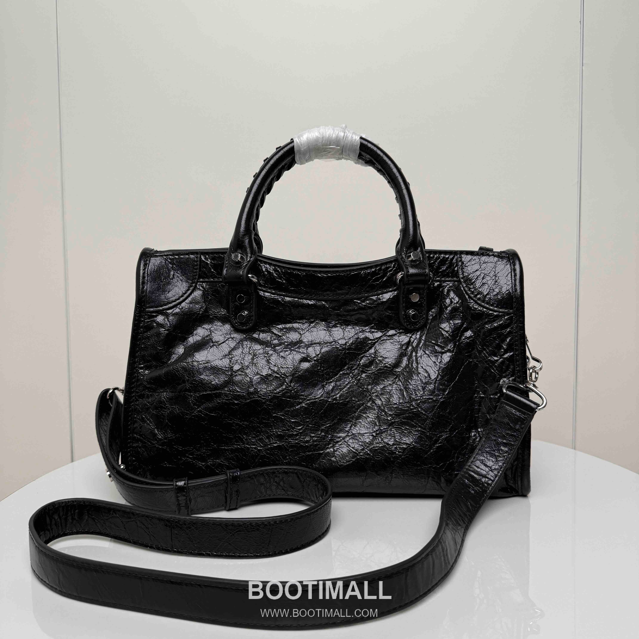 Balenciaga Le City Cracked Lambskin Medium Motorcycle Bag B0088 발렌시아가 르 시티 크랙 램스킨 미디엄 모터사이클 숄더백 30cm 3