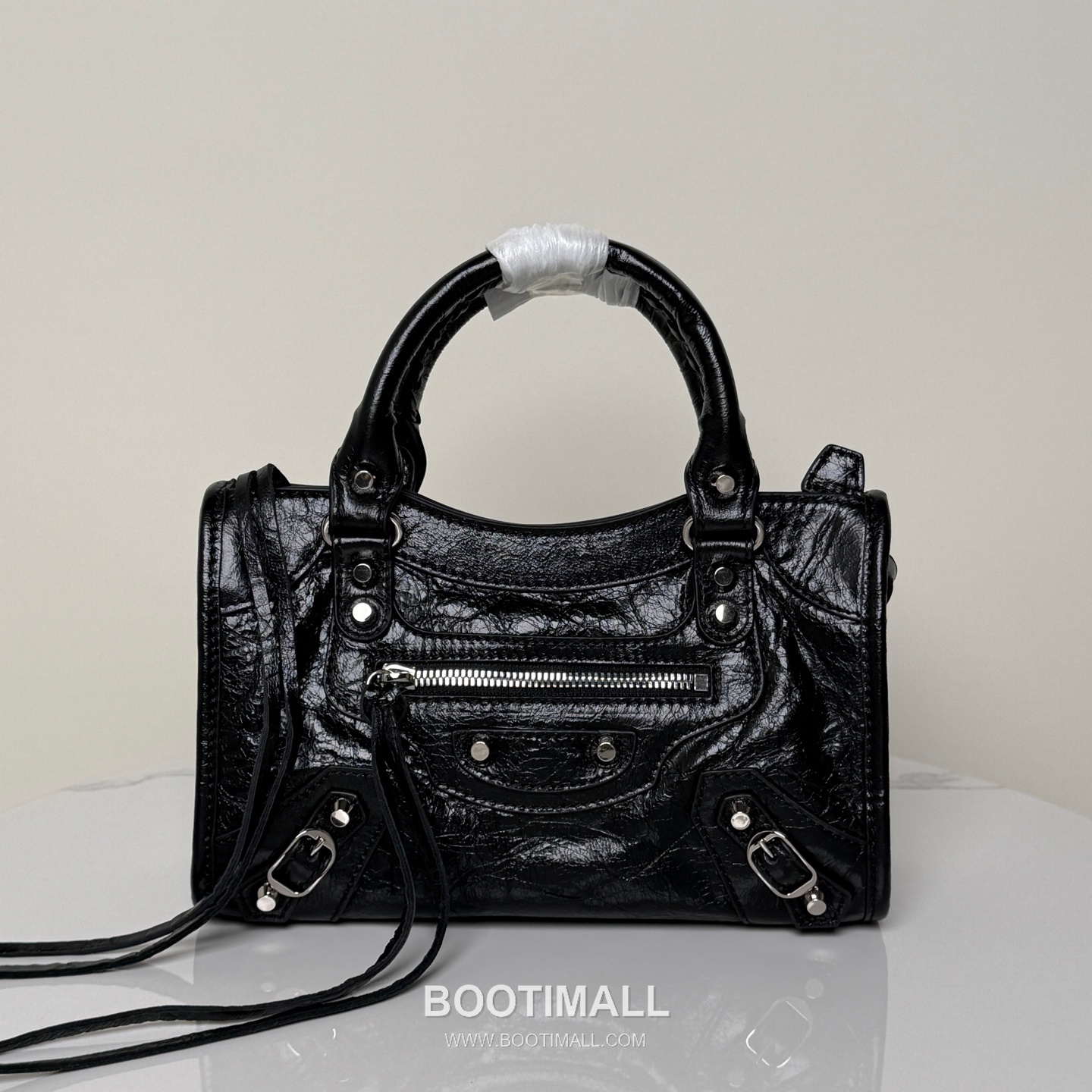 Balenciaga Le City Cracked Lambskin Small Motorcycle Bag B0078 발렌시아가 르 시티 크랙 램스킨 스몰 모터사이클 숄더백 24cm 1